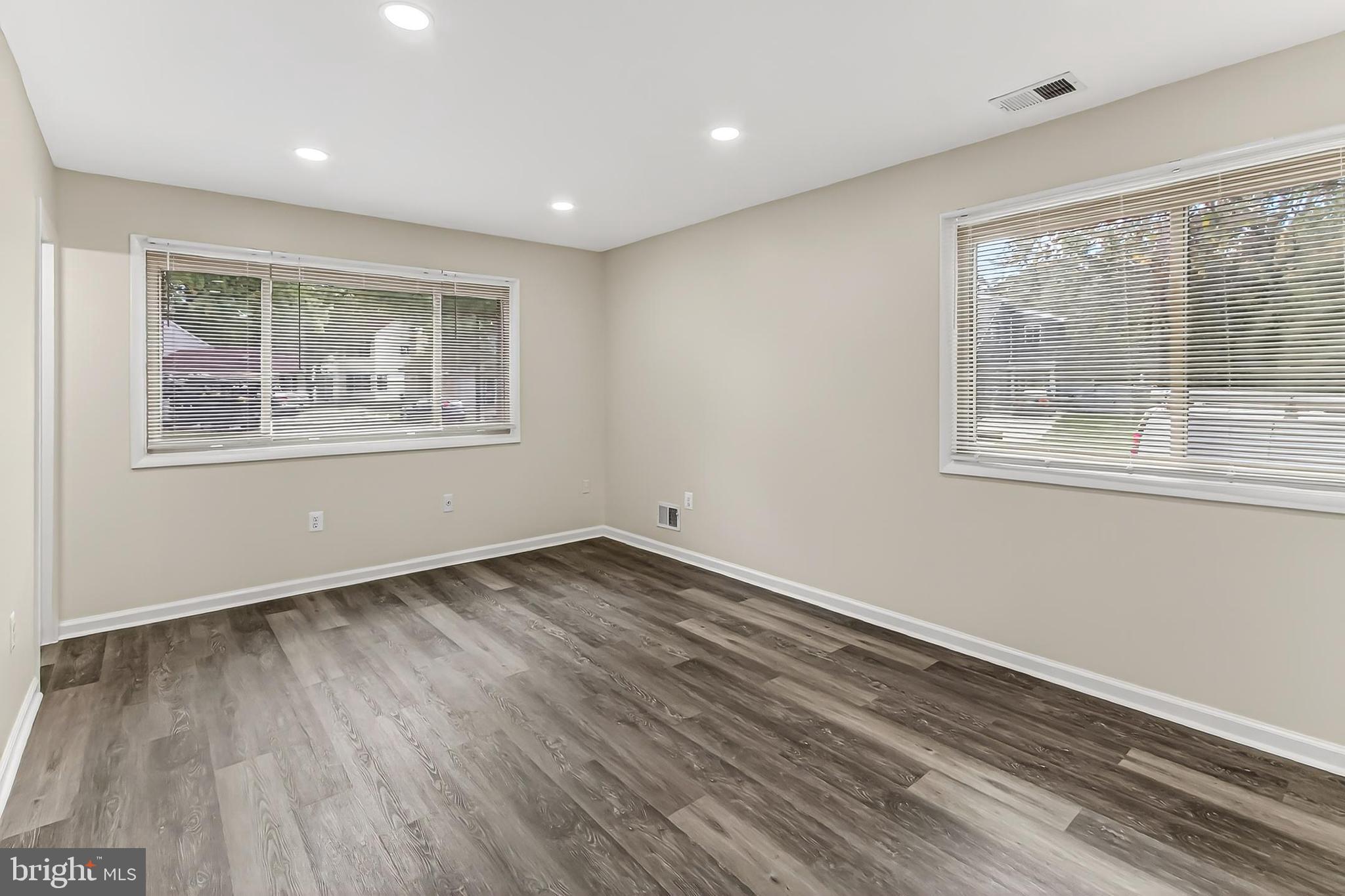 SUGARLAND RUN - Residential