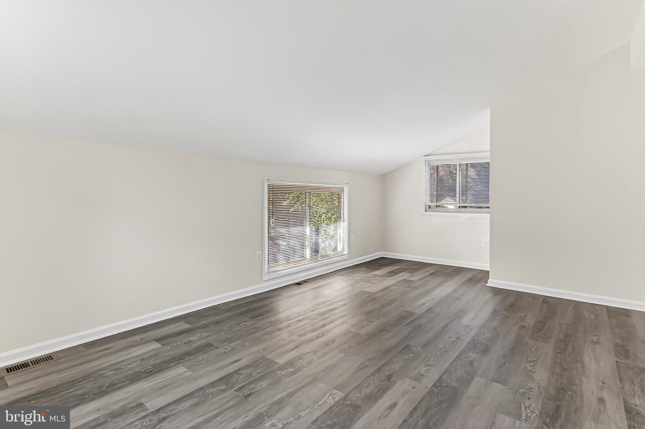 SUGARLAND RUN - Residential