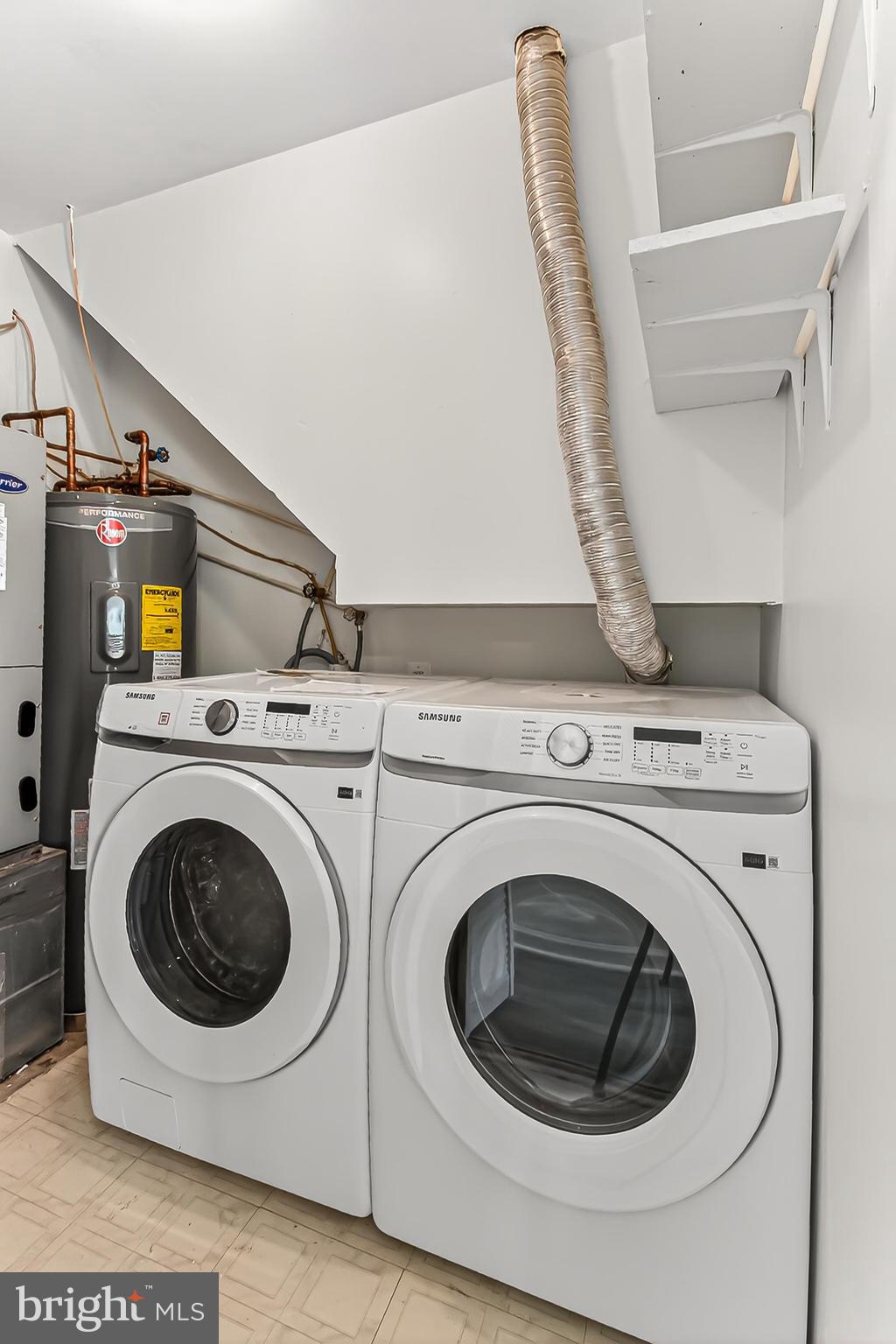 SUGARLAND RUN - Residential