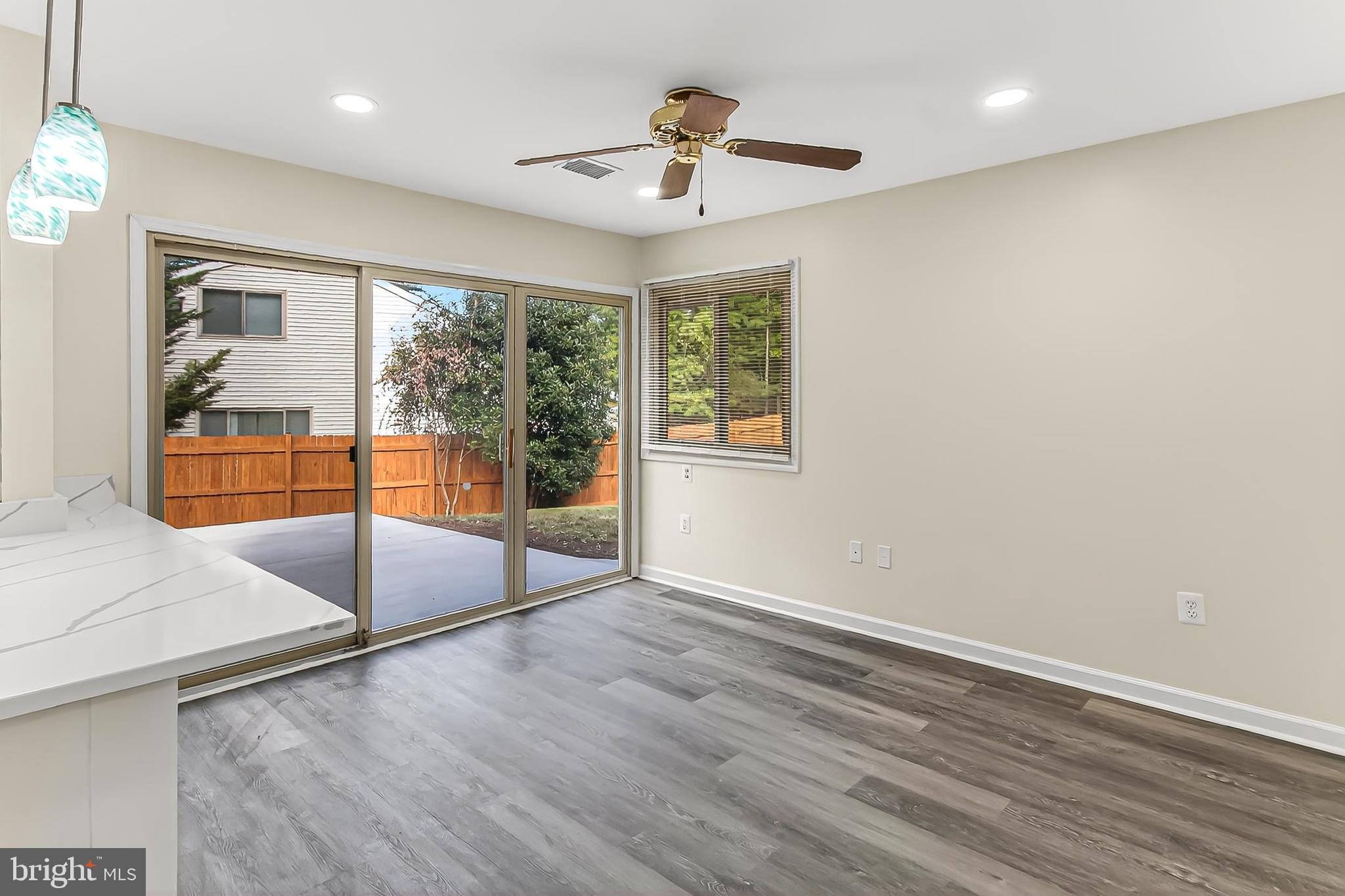 SUGARLAND RUN - Residential