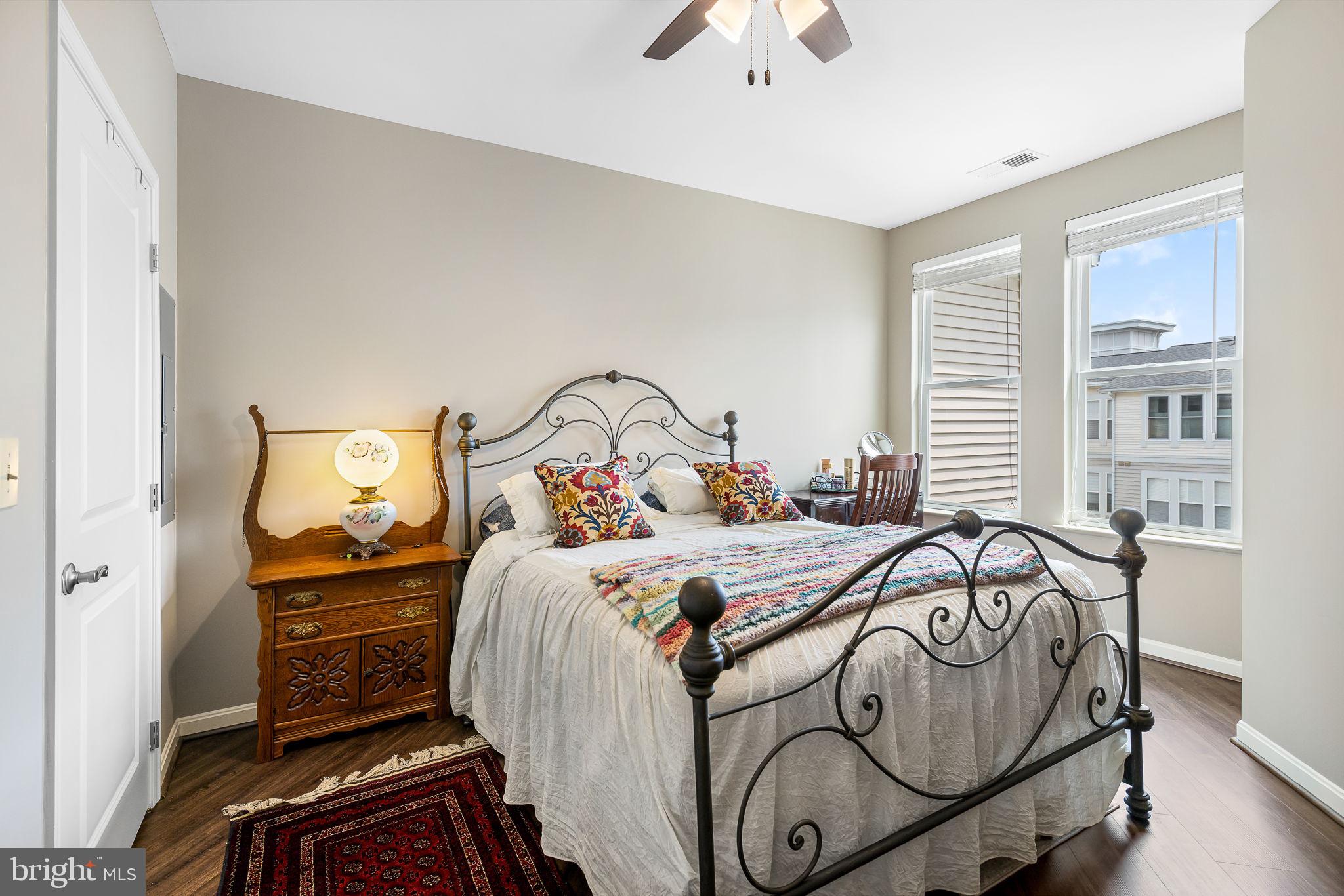 HALSTEAD AT THE METRO II - Residential