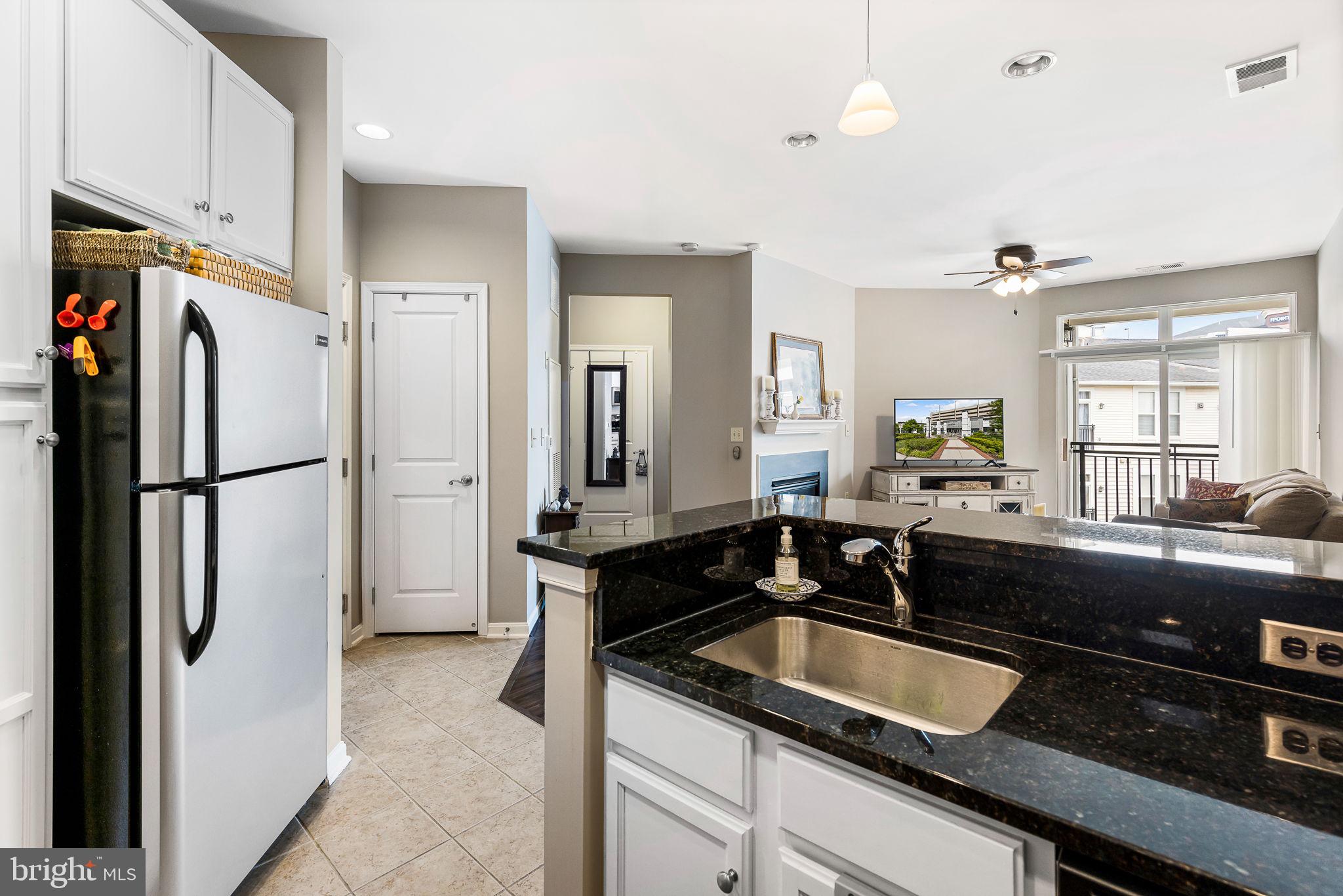 HALSTEAD AT THE METRO II - Residential