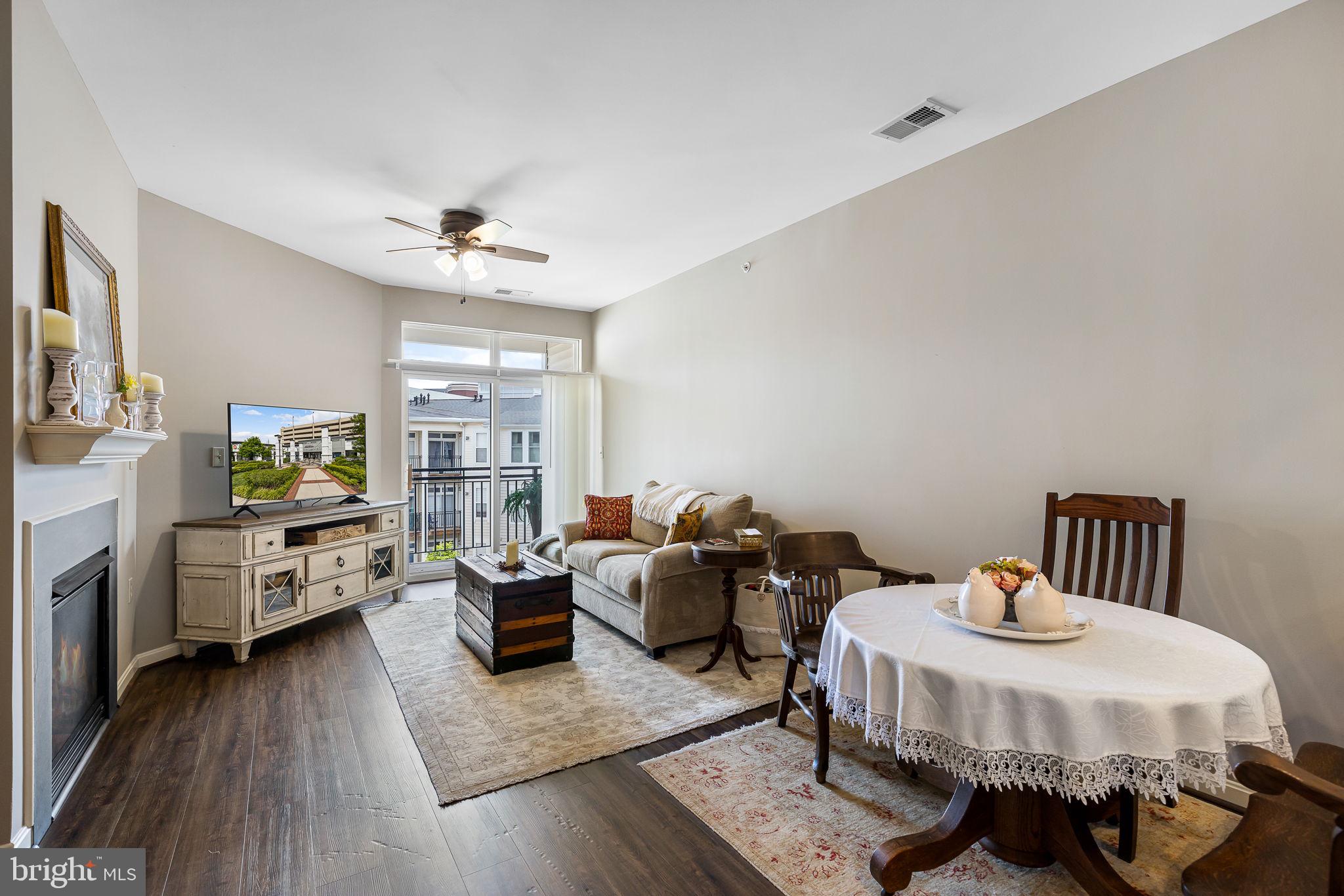 HALSTEAD AT THE METRO II - Residential