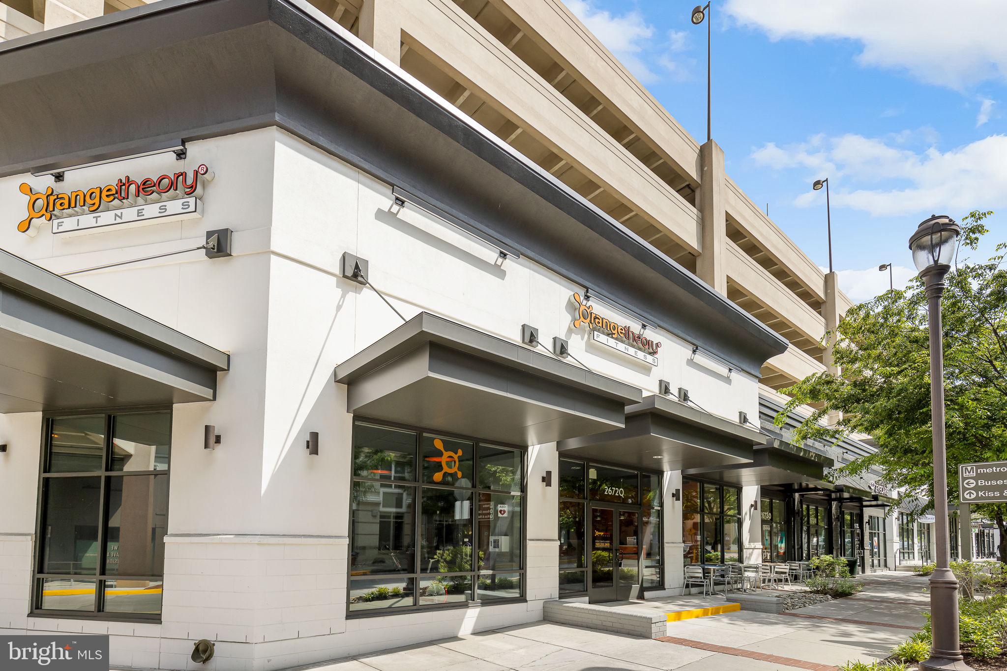 HALSTEAD AT THE METRO II - Residential