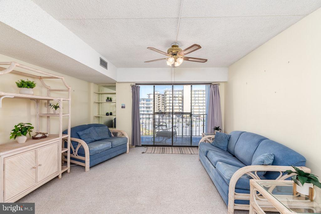 13400 COASTAL HIGHWAY S406