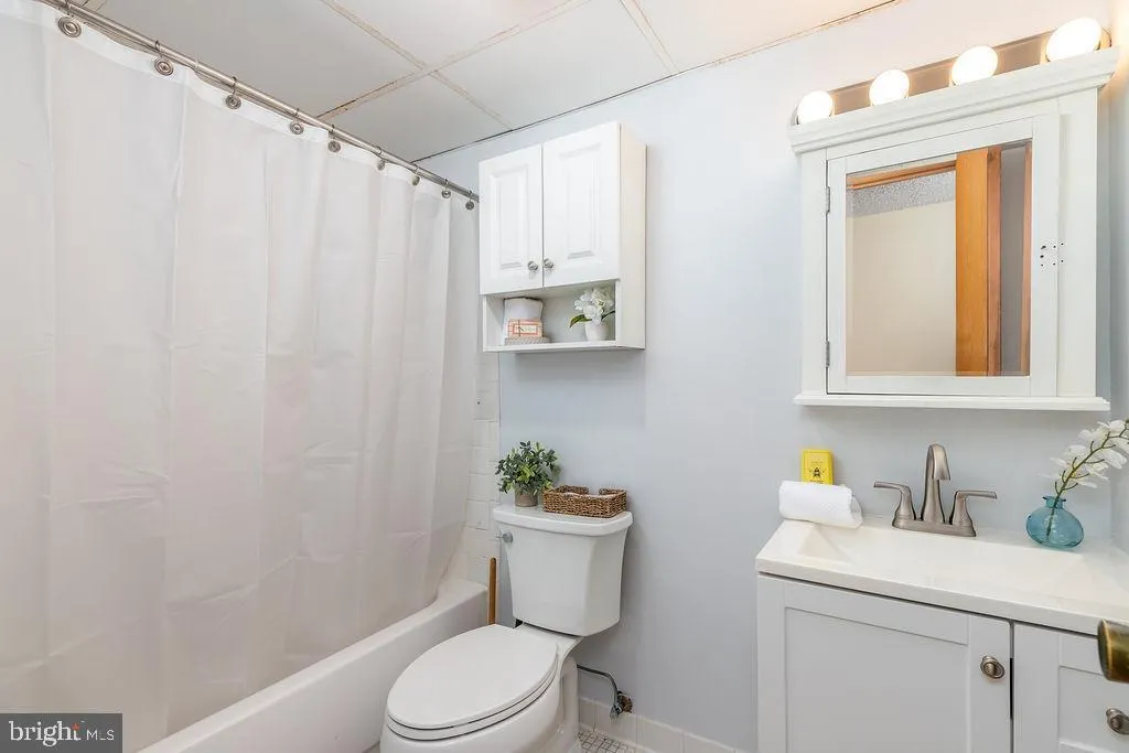 Ocean City, Maryland 21842, United States, 1 Bedroom Bedrooms, ,1 BathroomBathrooms,Residential,Active,229291