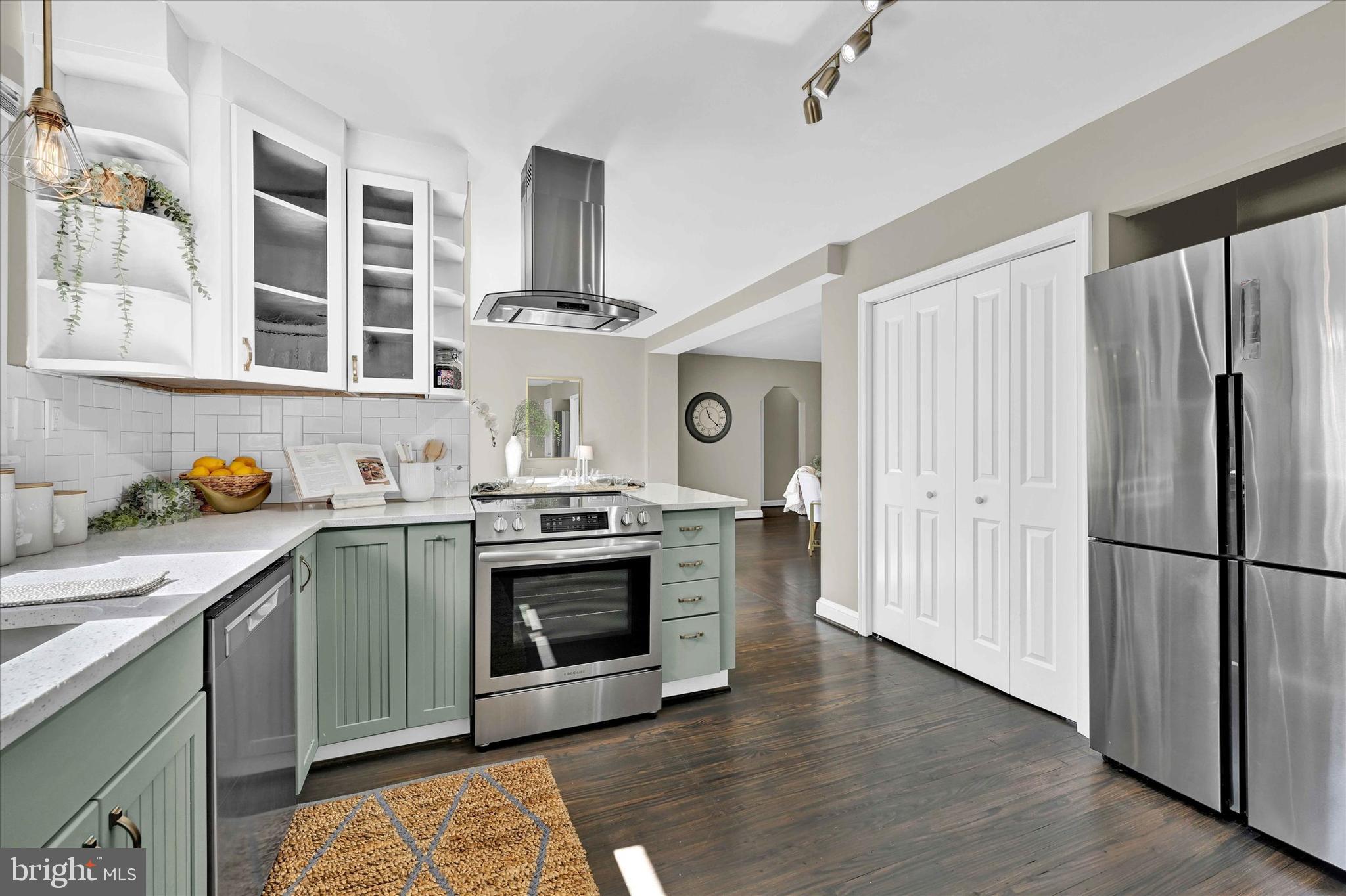 EASTPORT - Residential