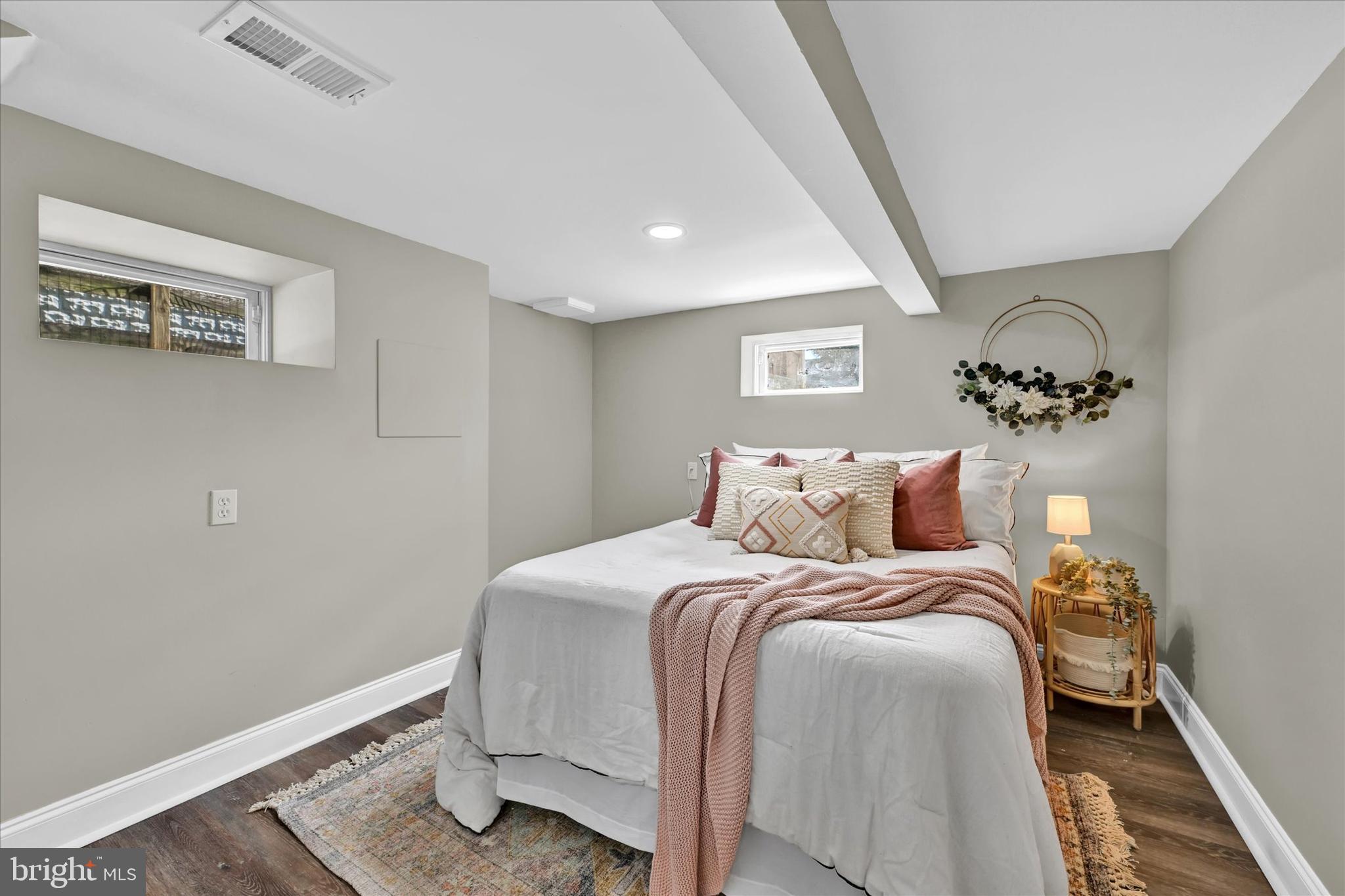 EASTPORT - Residential