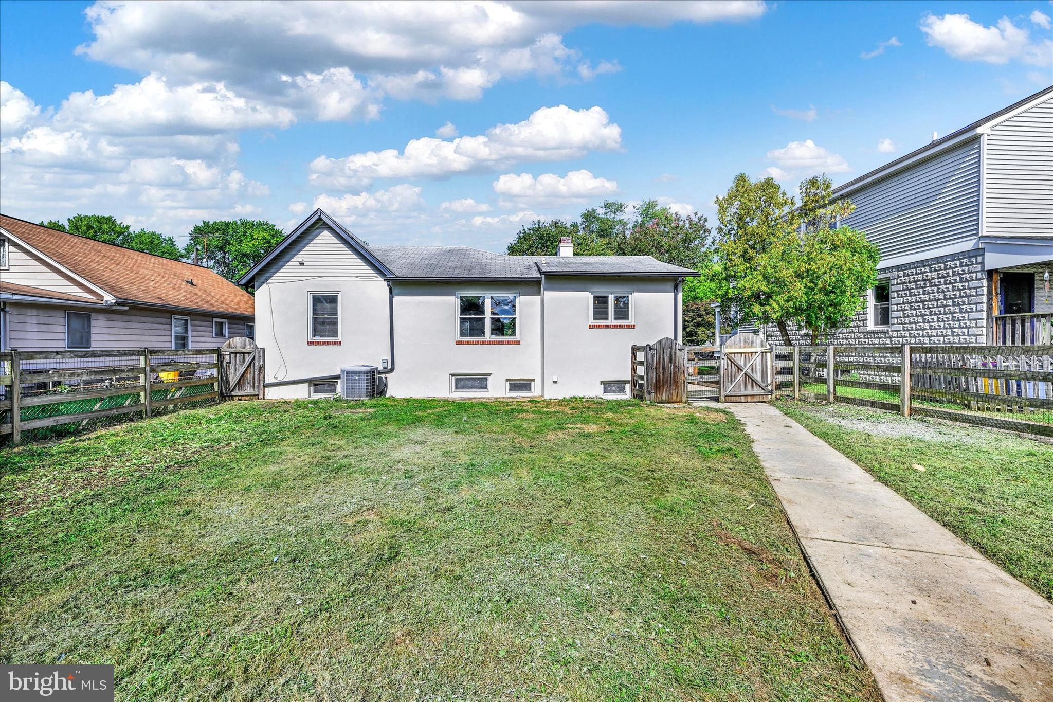 EASTPORT - Residential