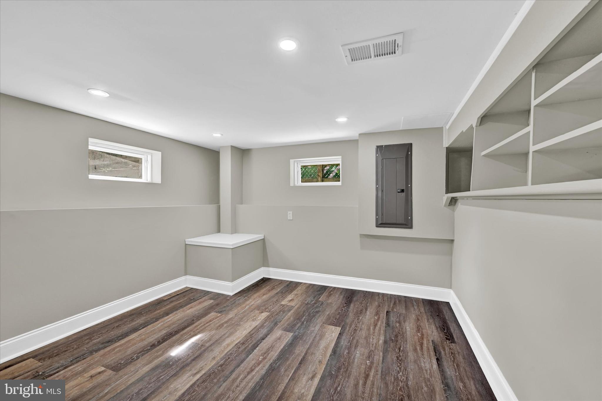 EASTPORT - Residential