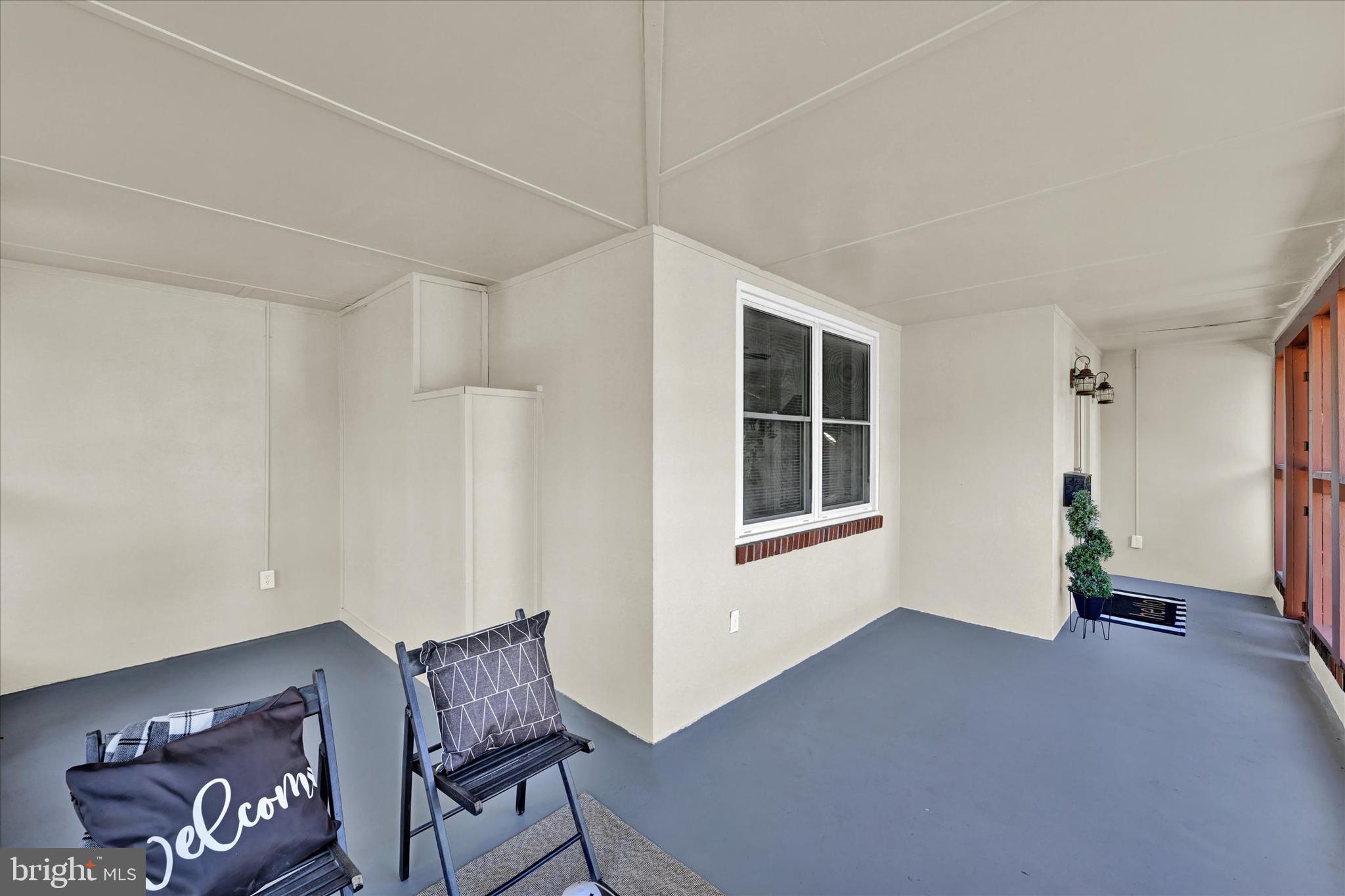 EASTPORT - Residential