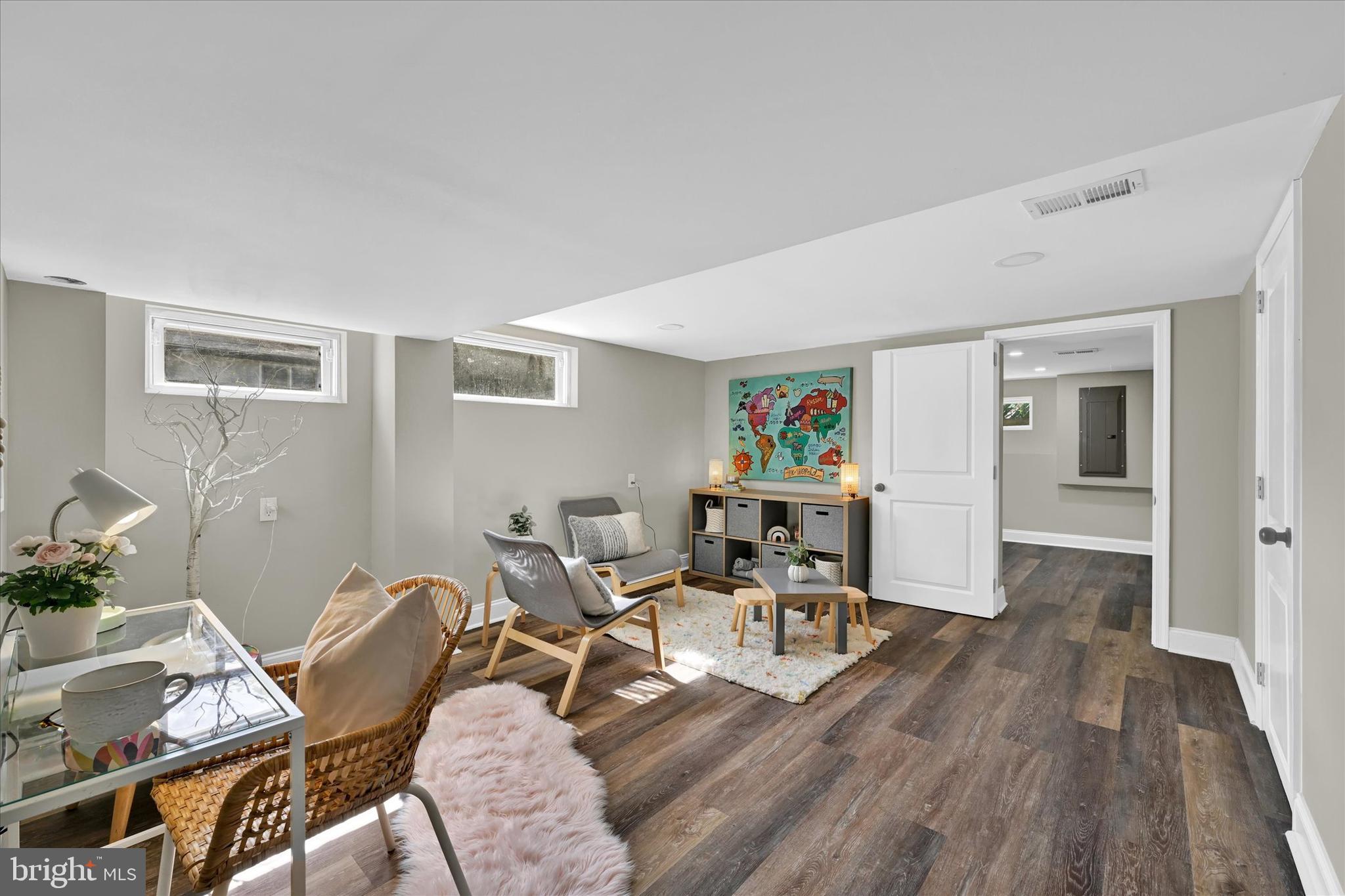 EASTPORT - Residential