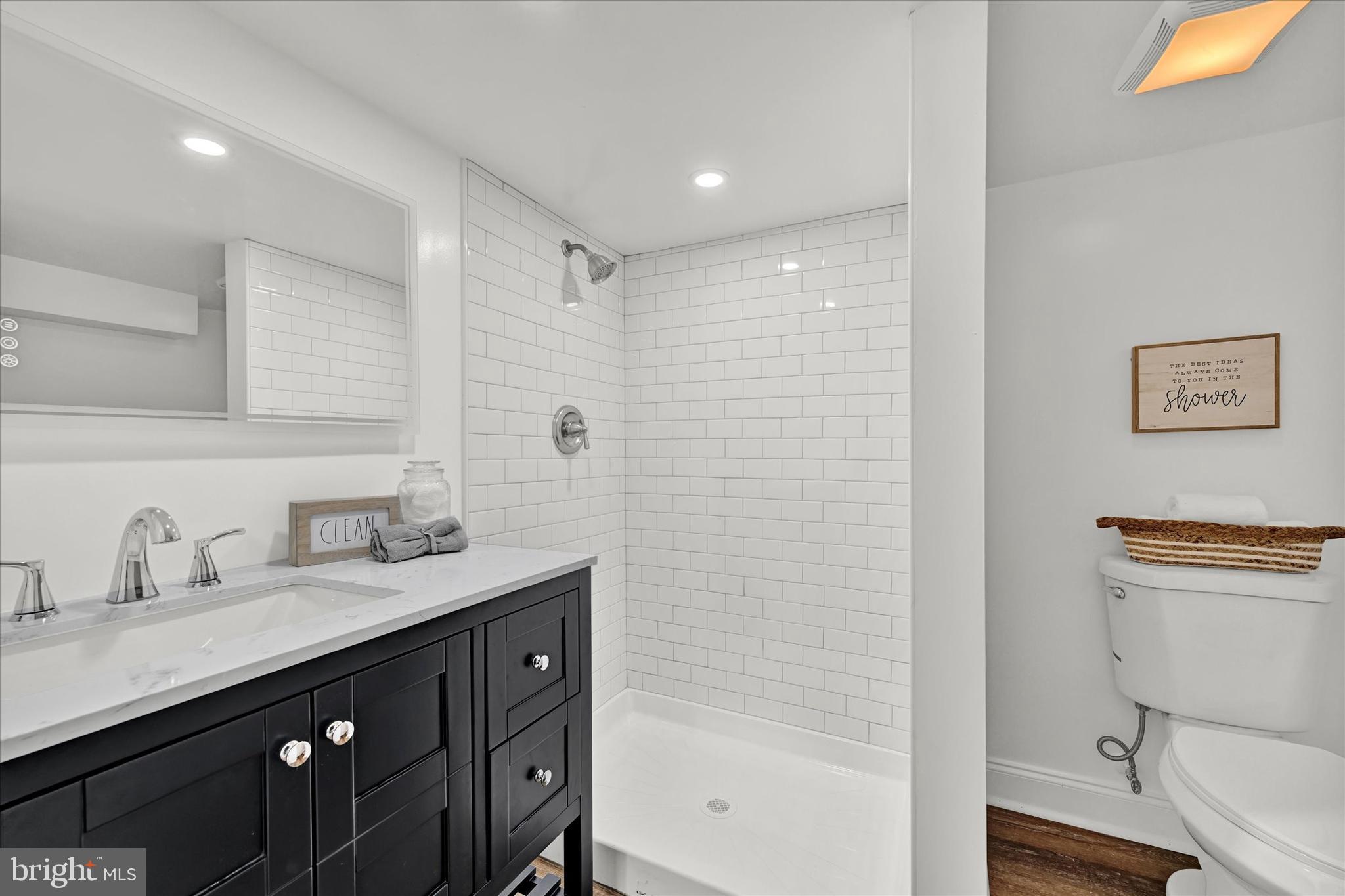 EASTPORT - Residential