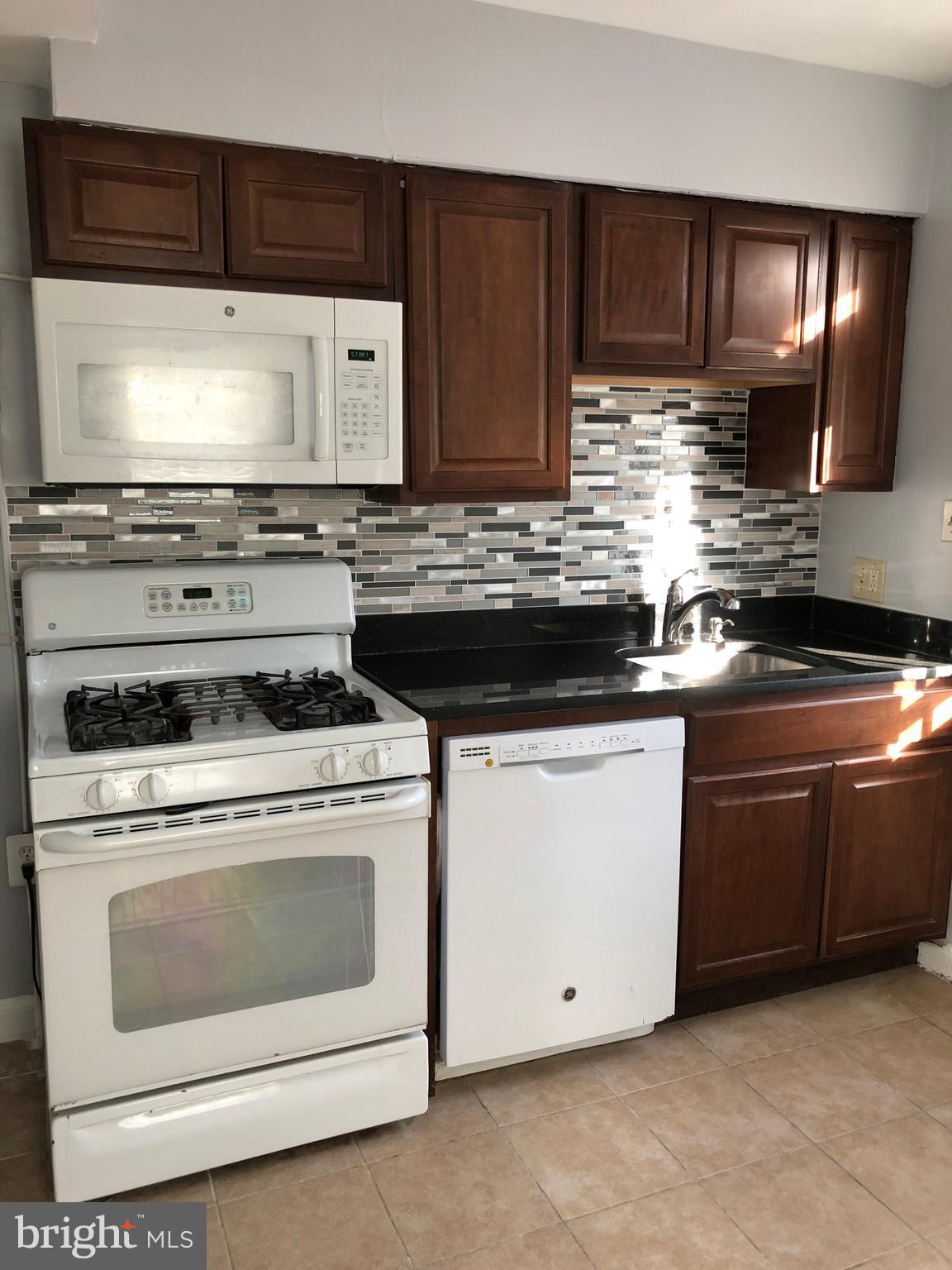 ARLINGTON - Residential Lease