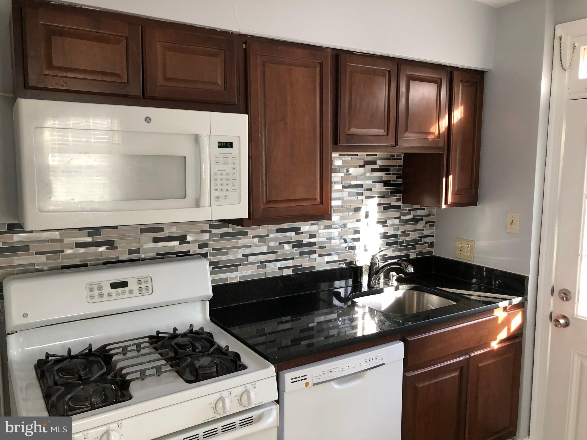 ARLINGTON - Residential Lease