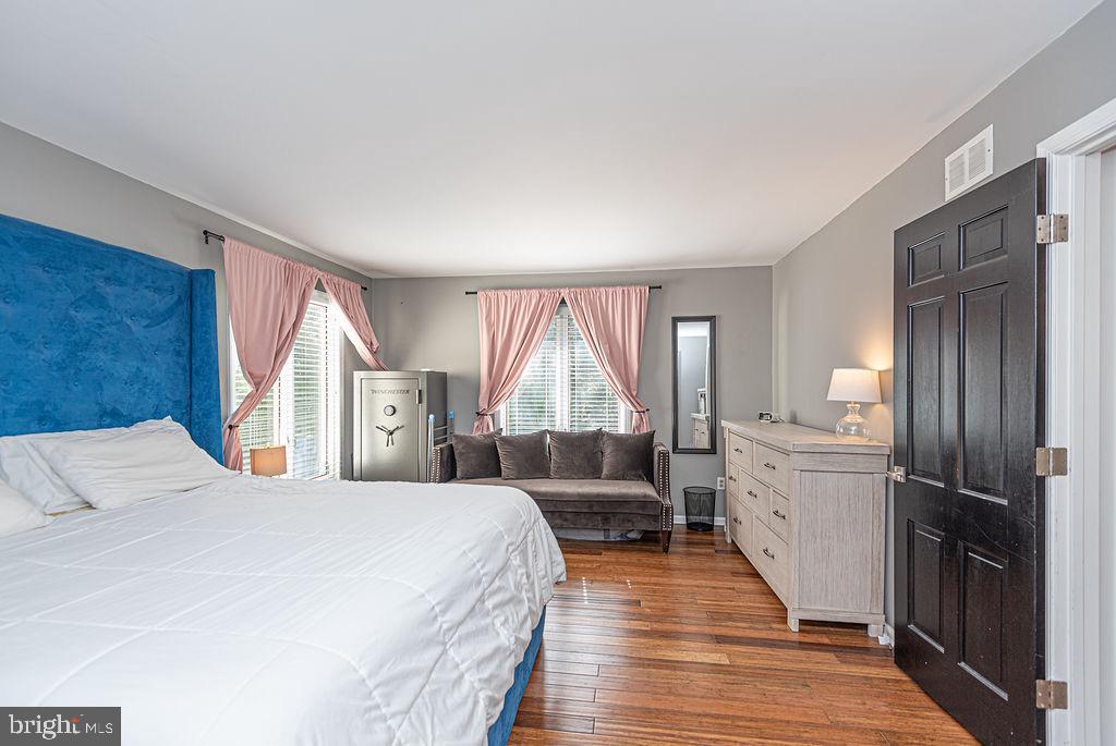 OCEAN PINES - SEABRIGHT - Residential