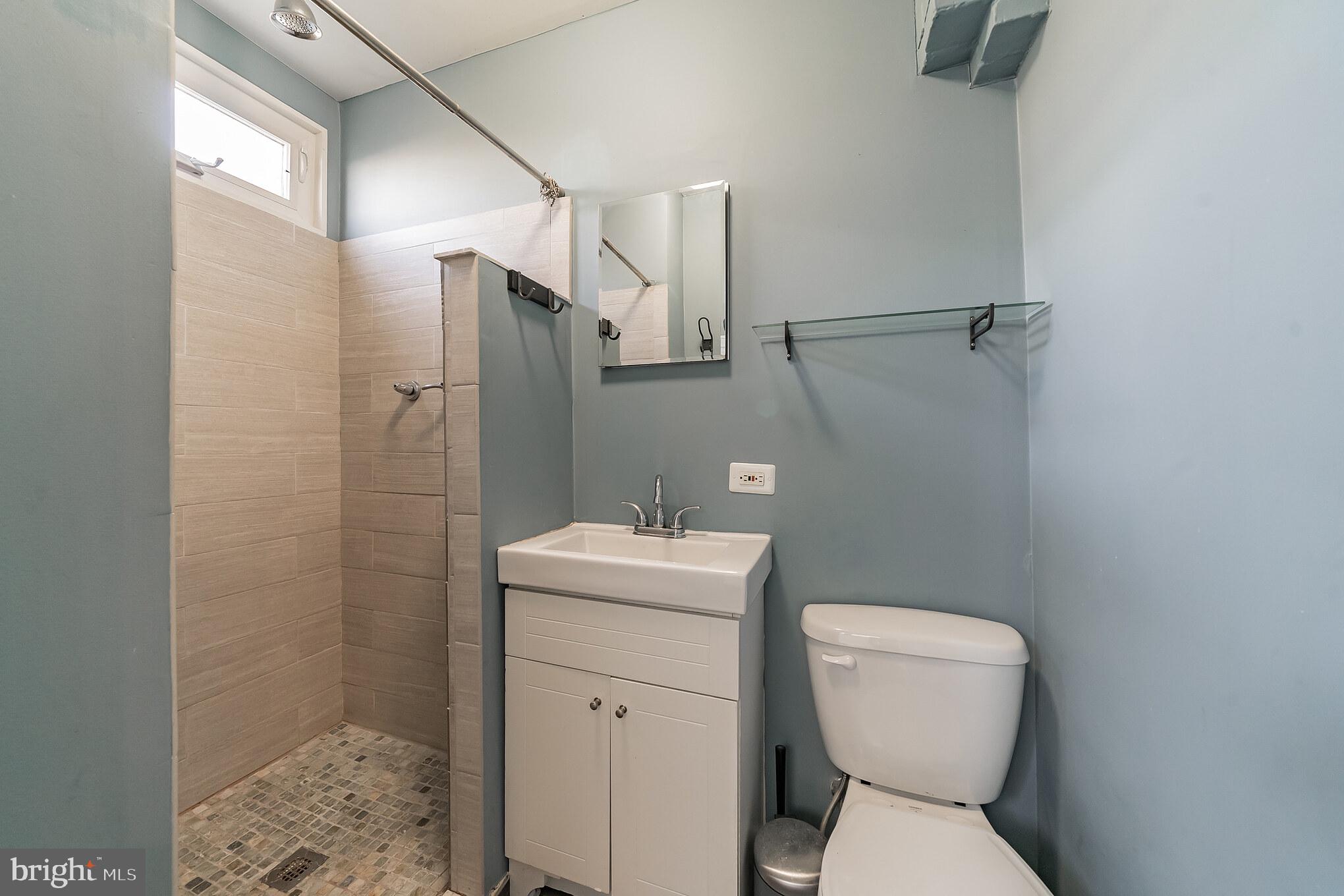 FISHTOWN - Residential Lease