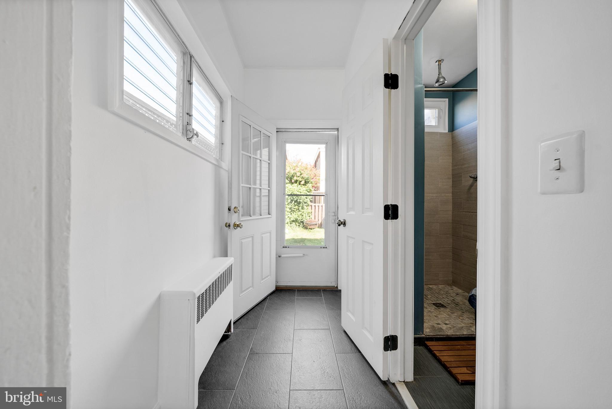 FISHTOWN - Residential Lease