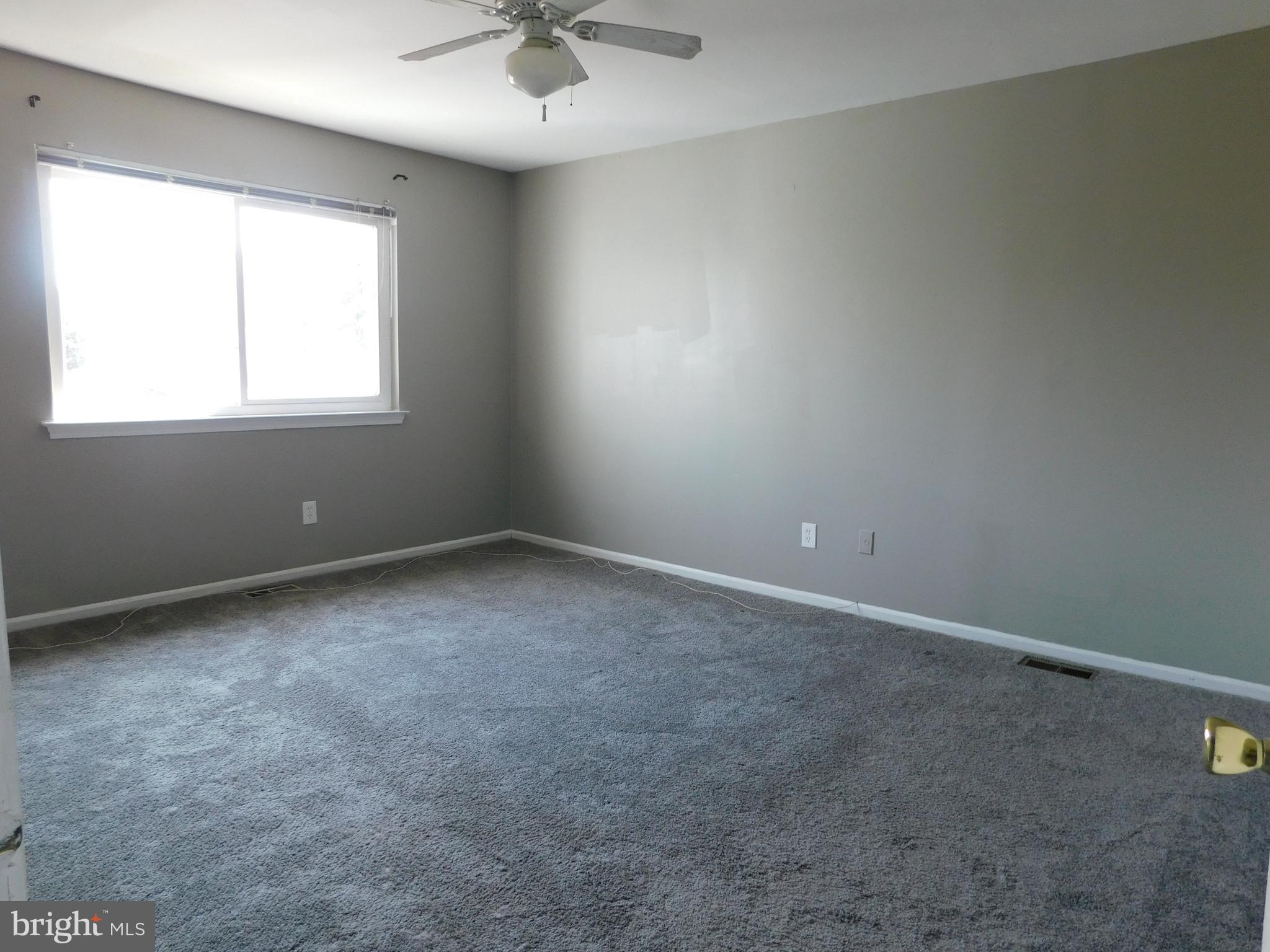 EAGLE RIDGE - Residential Lease