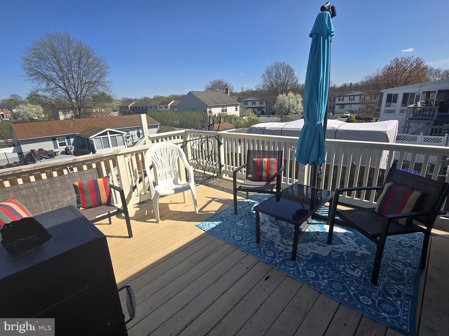 NOLL MANOR - Residential