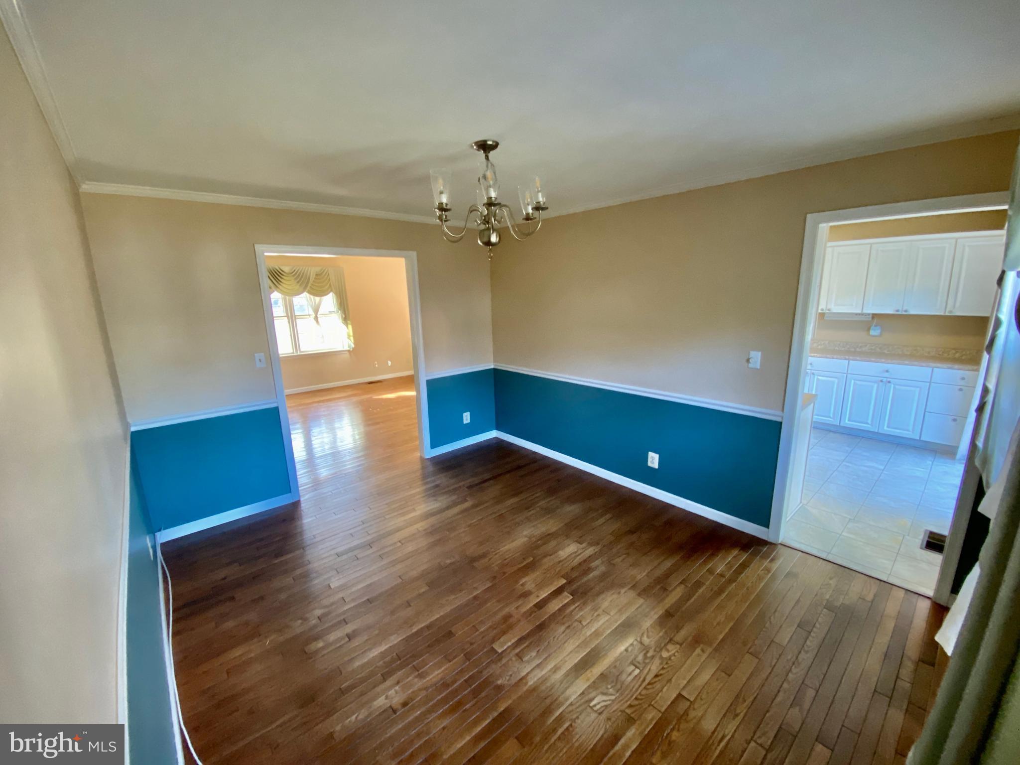 CLEARVIEW HEIGHTS - Residential Lease