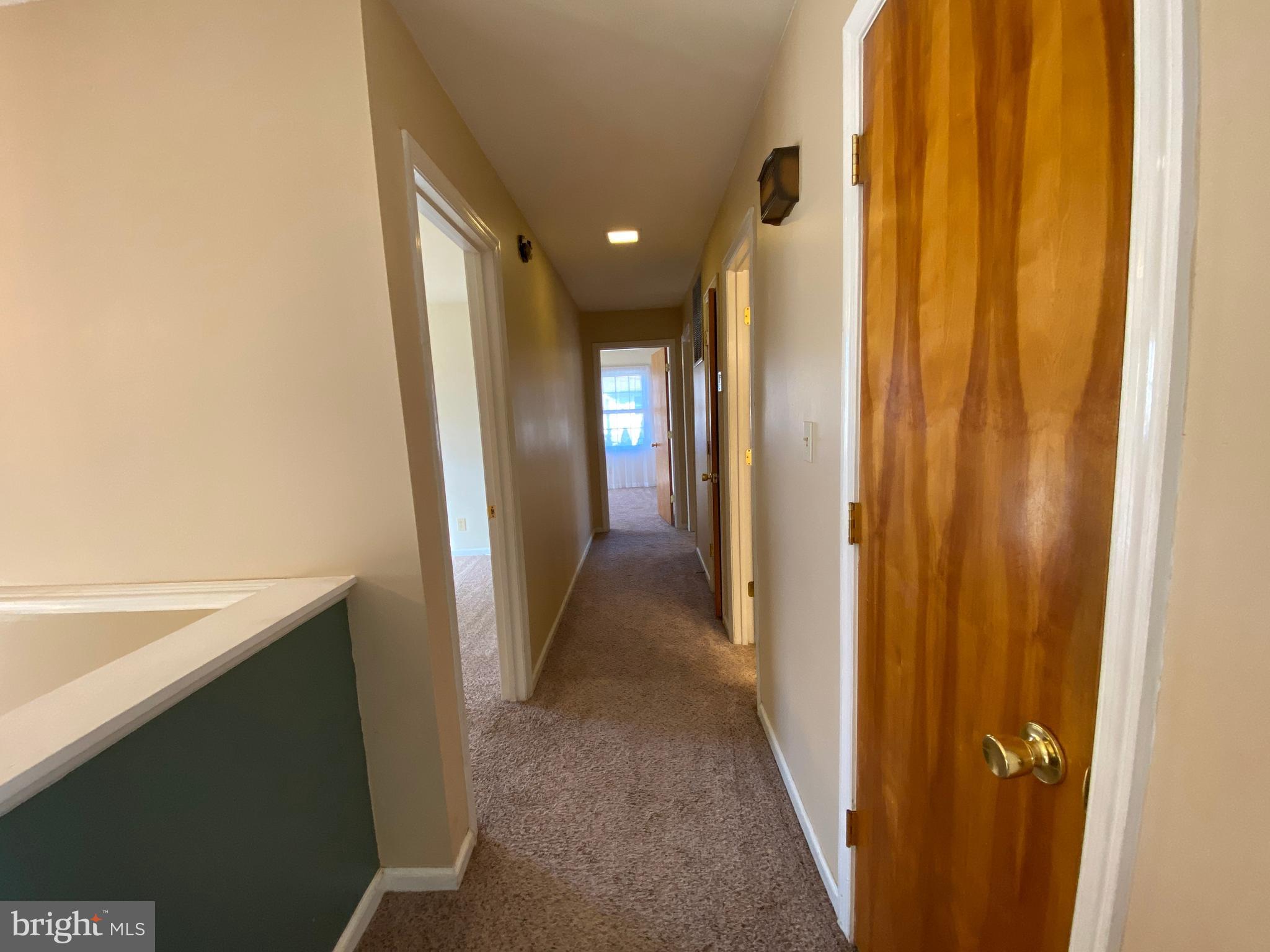 CLEARVIEW HEIGHTS - Residential Lease