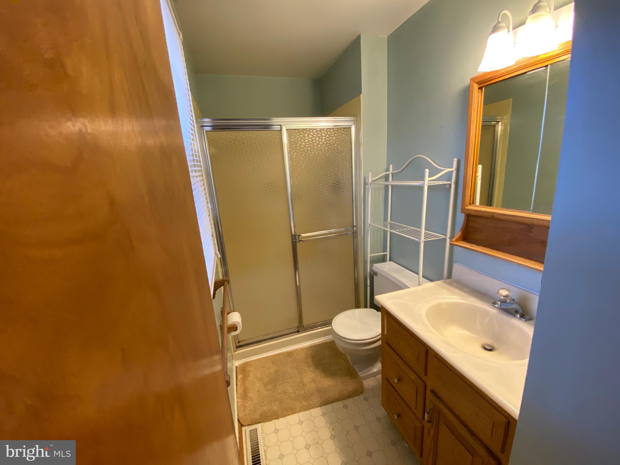 CLEARVIEW HEIGHTS - Residential Lease