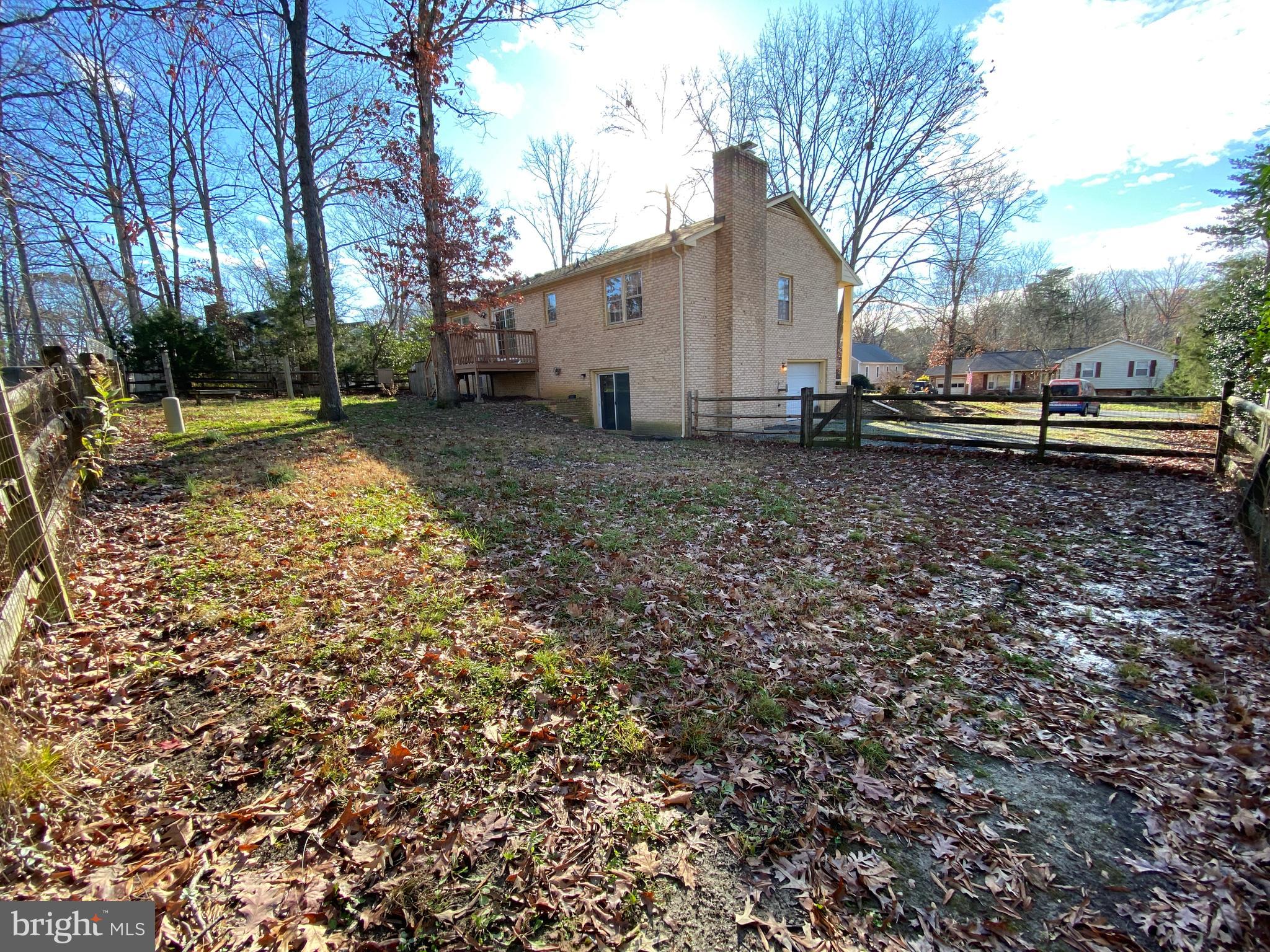 CLEARVIEW HEIGHTS - Residential Lease