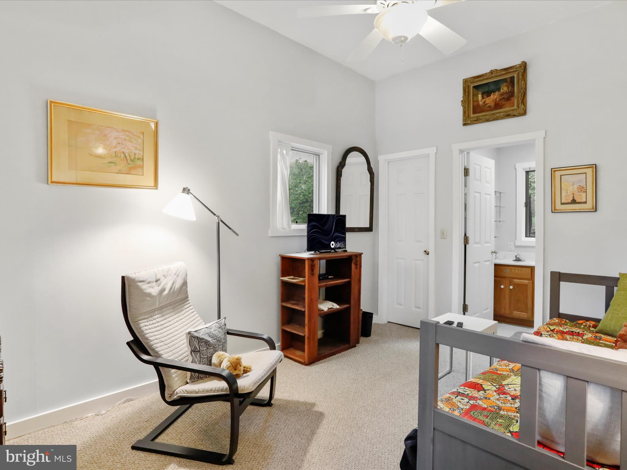 COOLFONT MOUNTAINSIDE - Residential