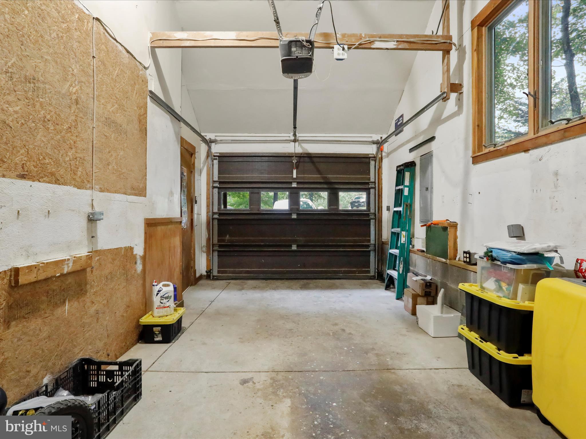 COOLFONT MOUNTAINSIDE - Residential