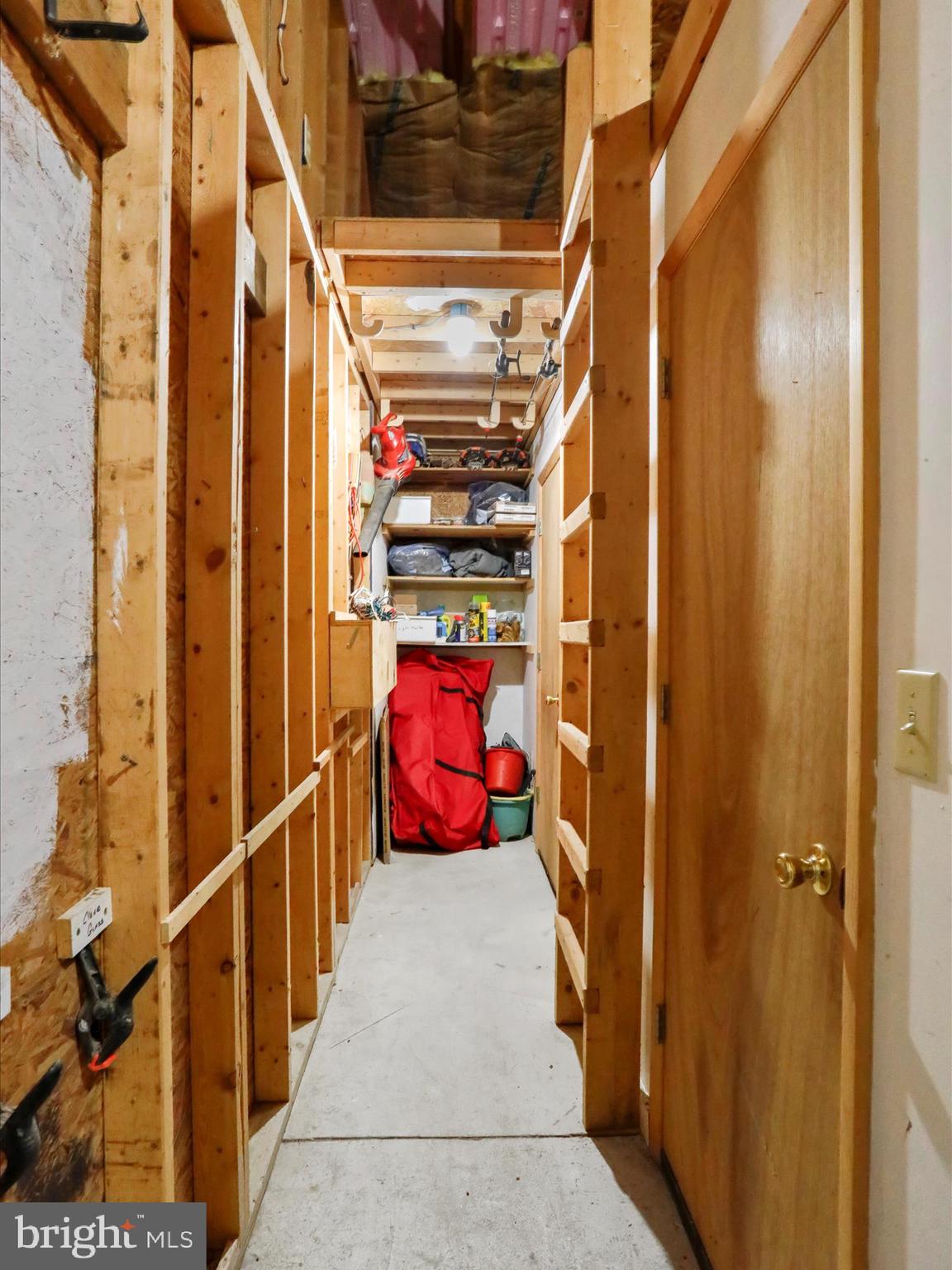 COOLFONT MOUNTAINSIDE - Residential