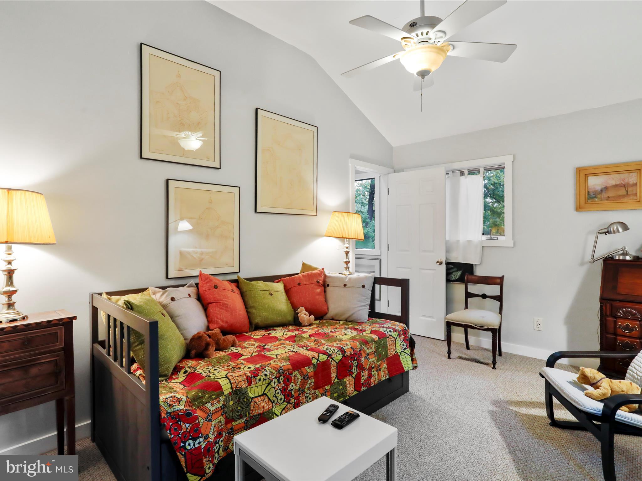 COOLFONT MOUNTAINSIDE - Residential