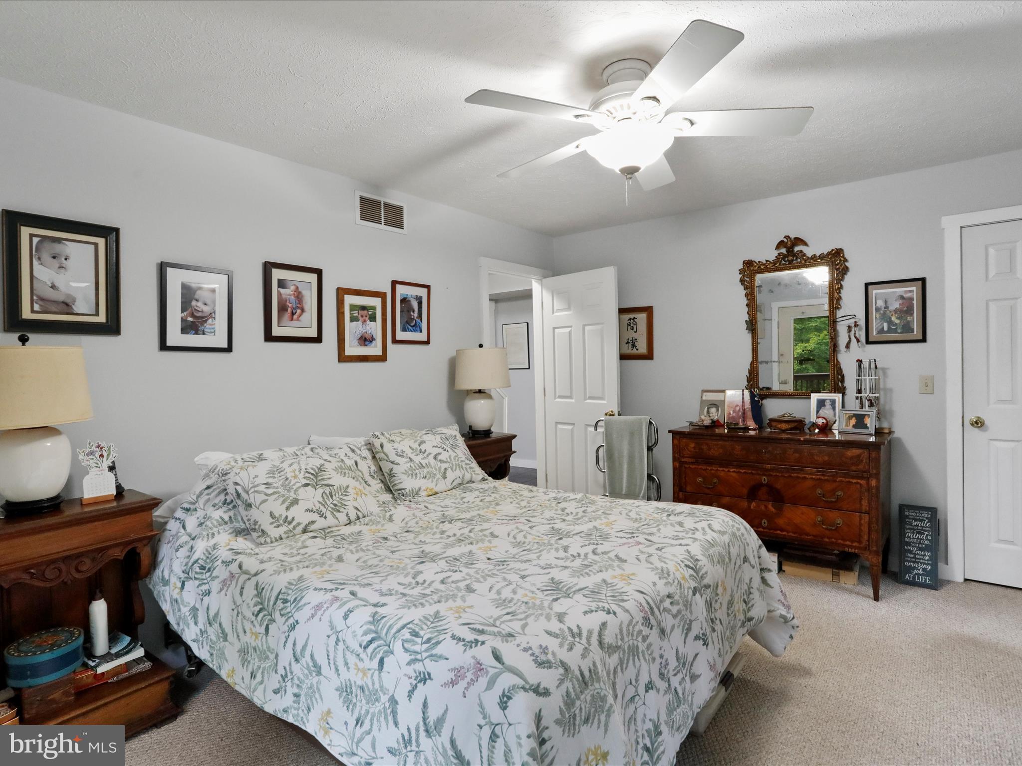 COOLFONT MOUNTAINSIDE - Residential