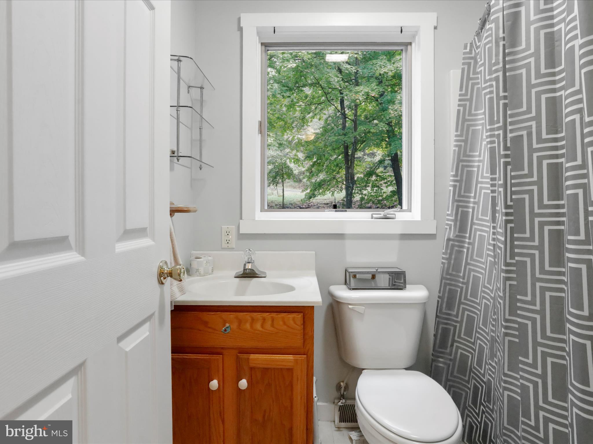 COOLFONT MOUNTAINSIDE - Residential