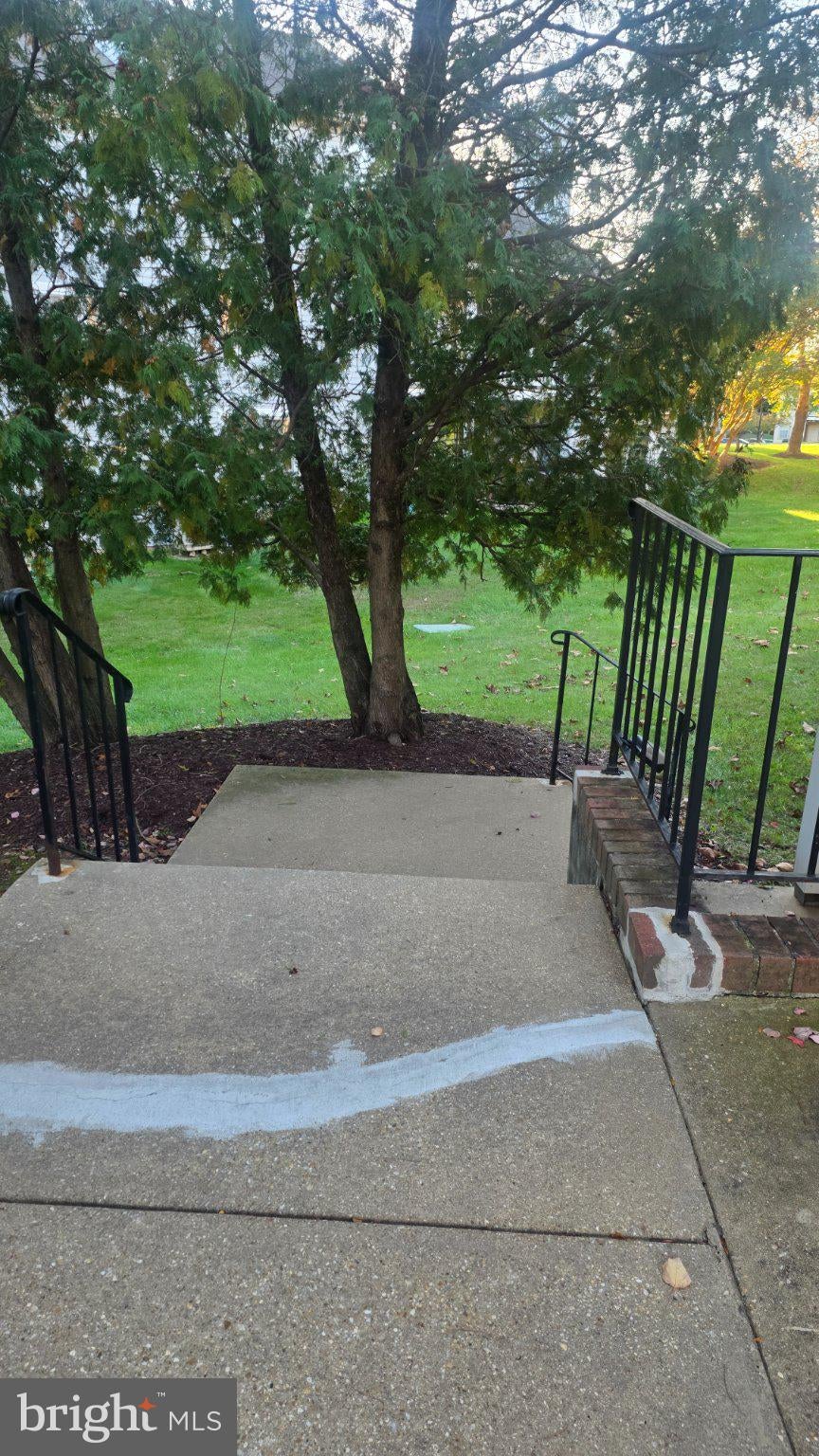 1125 WINDEMERE COURT