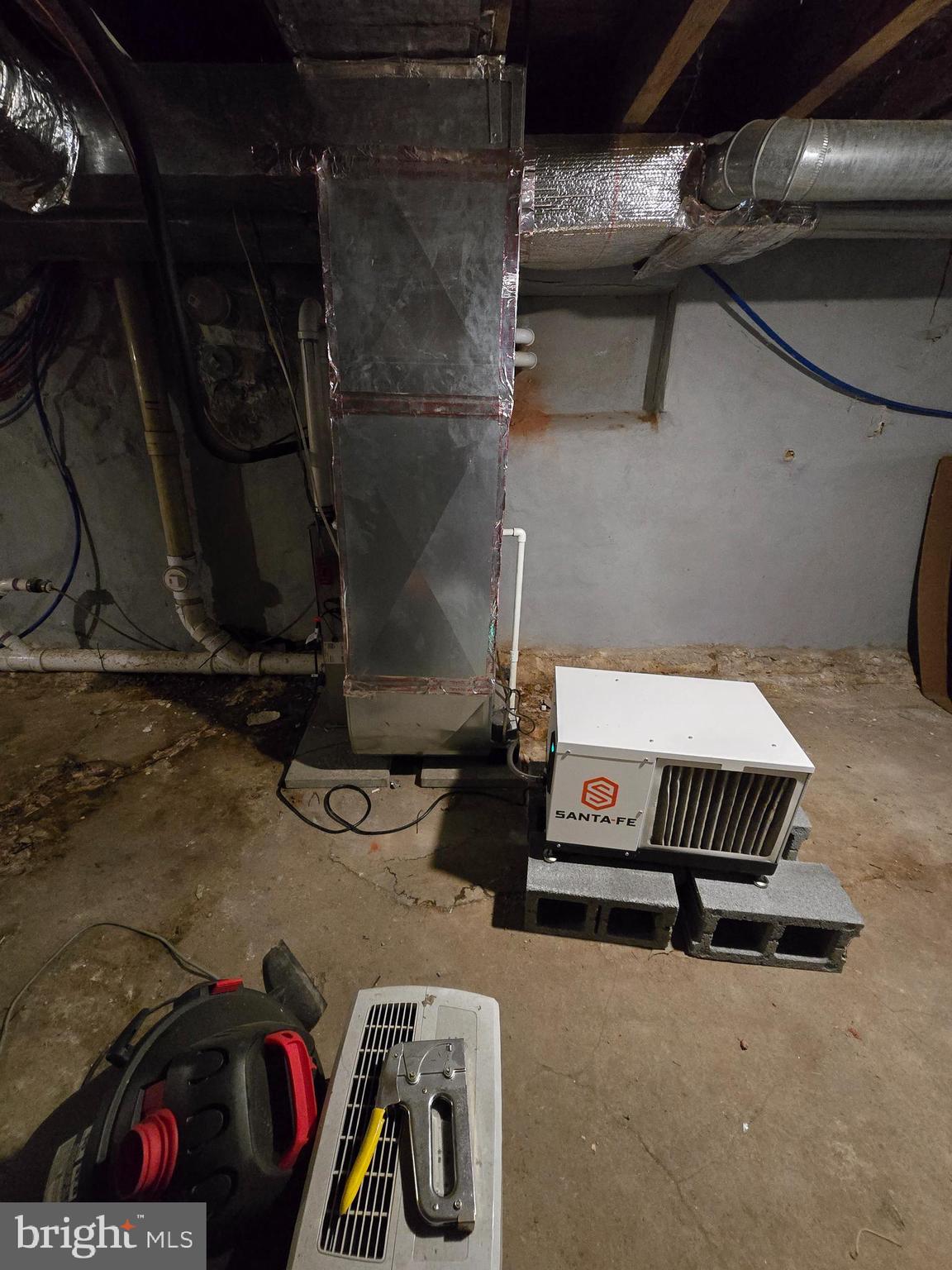 WALNUT HILL - Residential