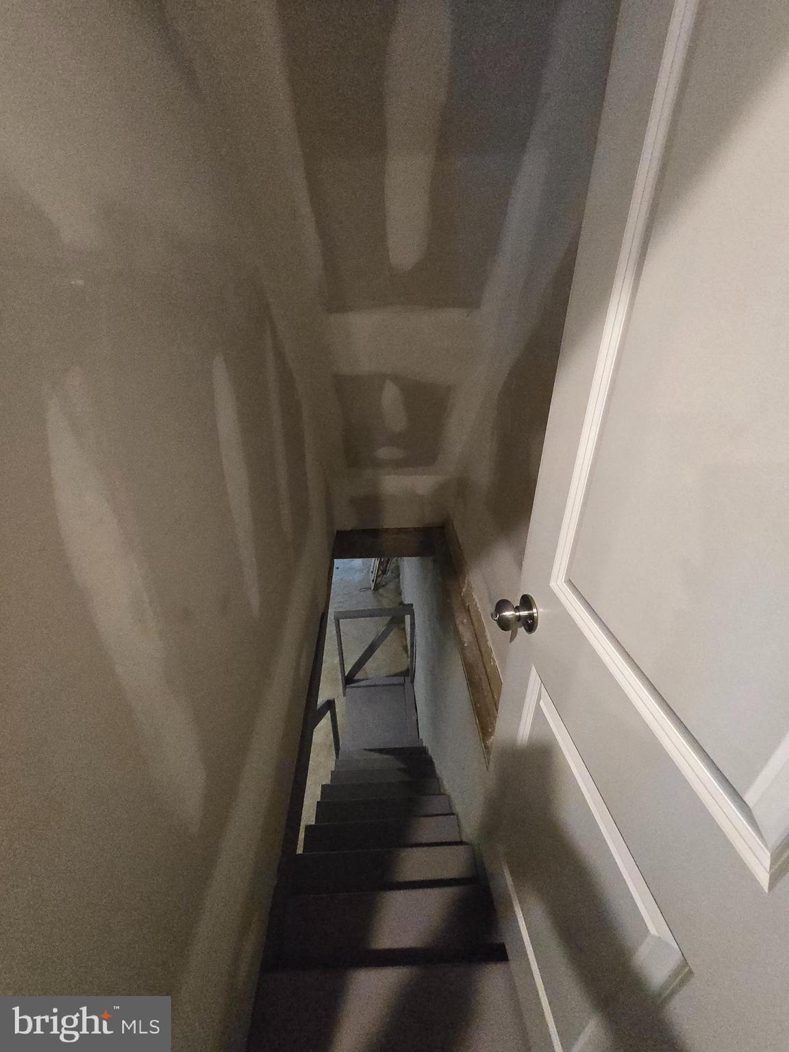 WALNUT HILL - Residential