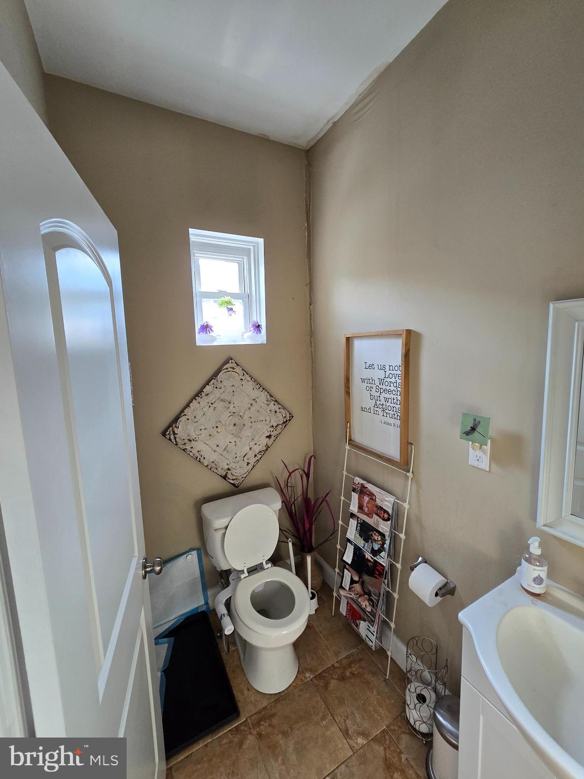 WALNUT HILL - Residential