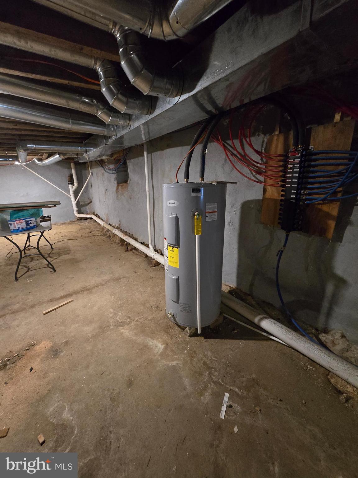 WALNUT HILL - Residential