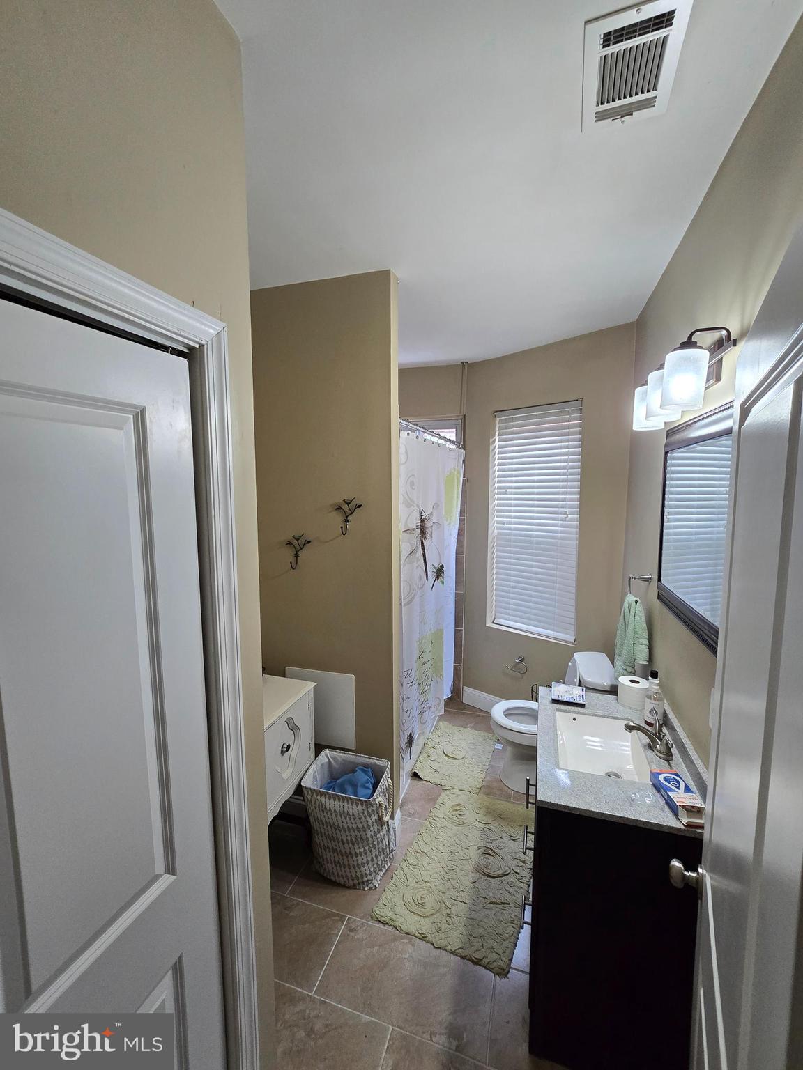 WALNUT HILL - Residential