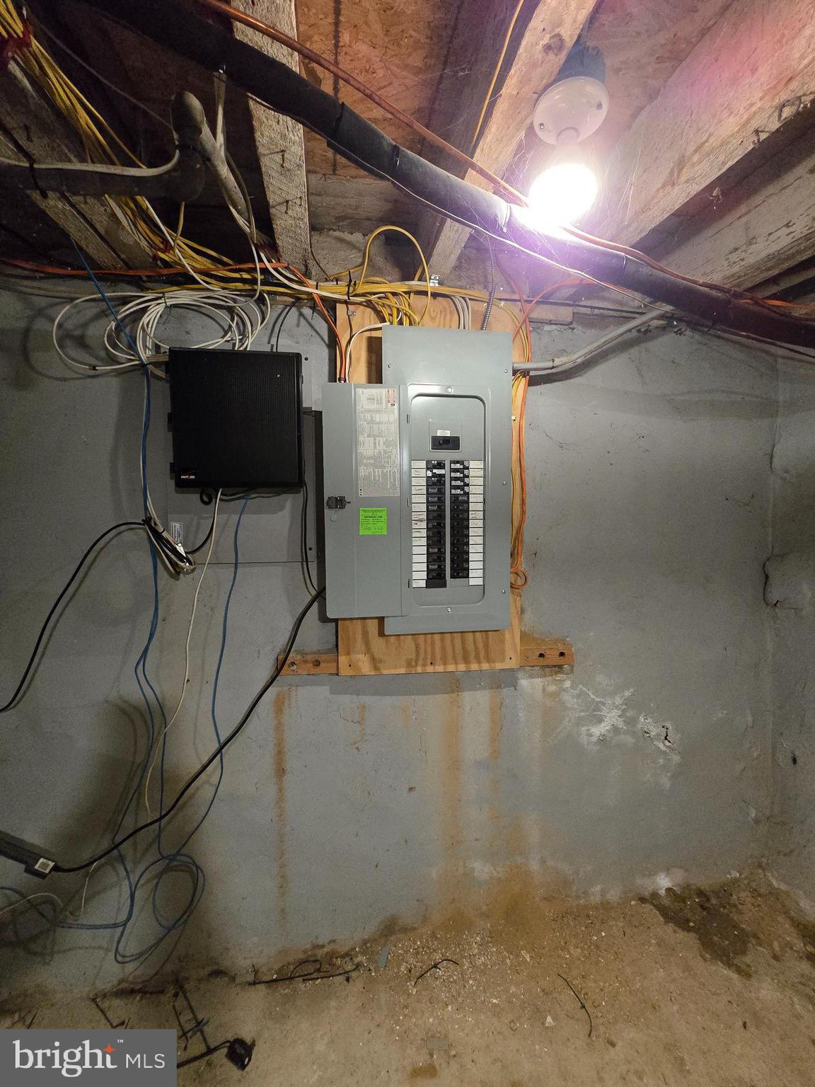 WALNUT HILL - Residential