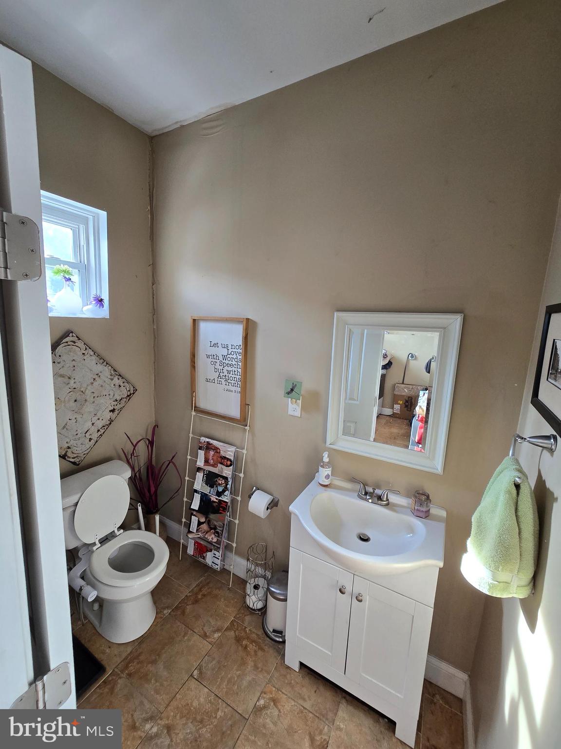 WALNUT HILL - Residential