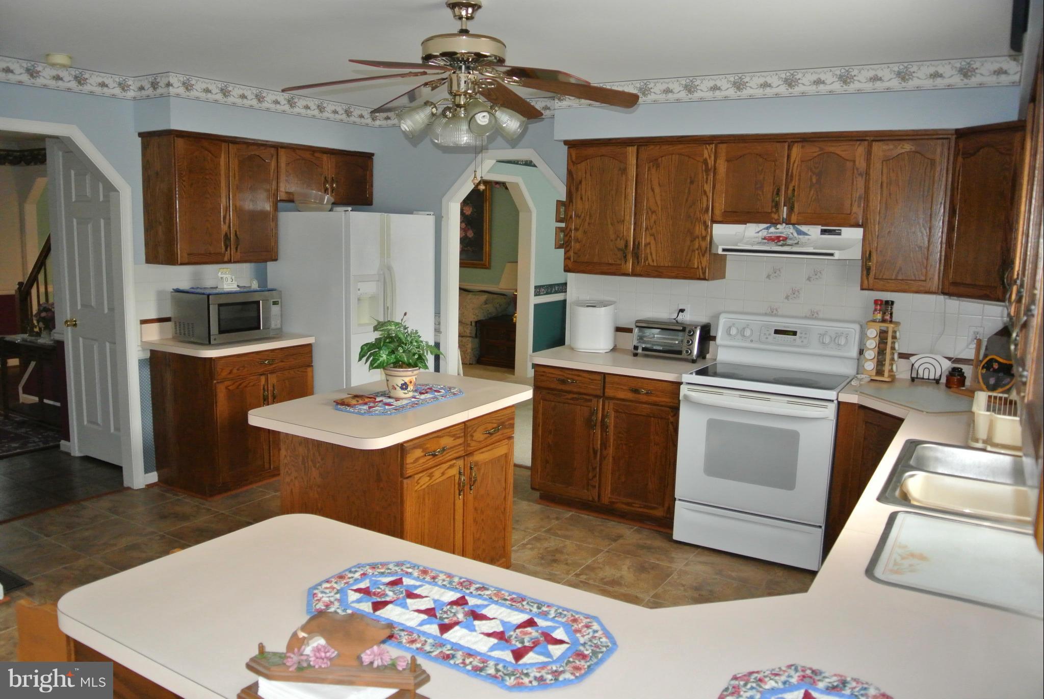 HUNTLEY ESTATES SUB - Residential