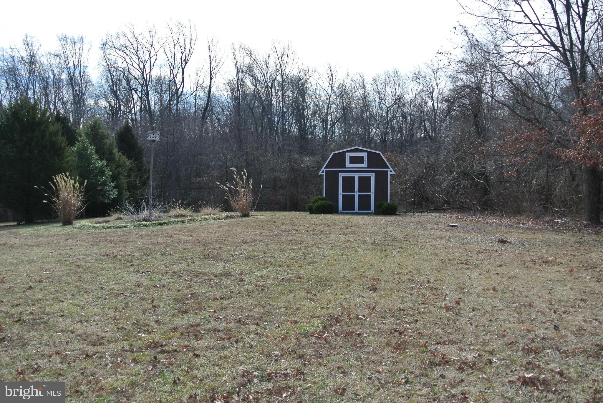 HUNTLEY ESTATES SUB - Residential