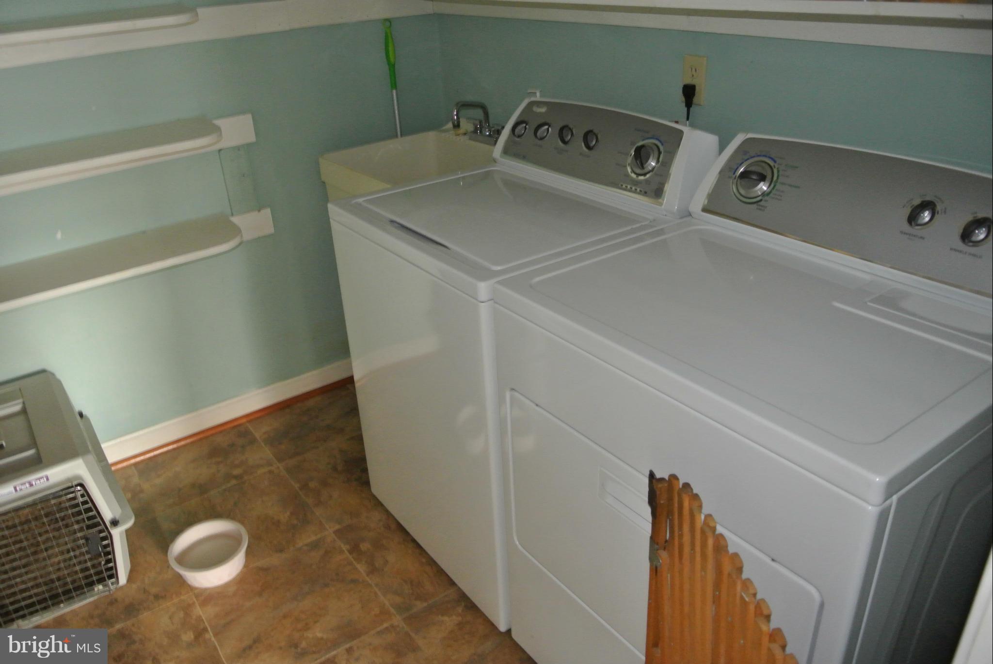 HUNTLEY ESTATES SUB - Residential