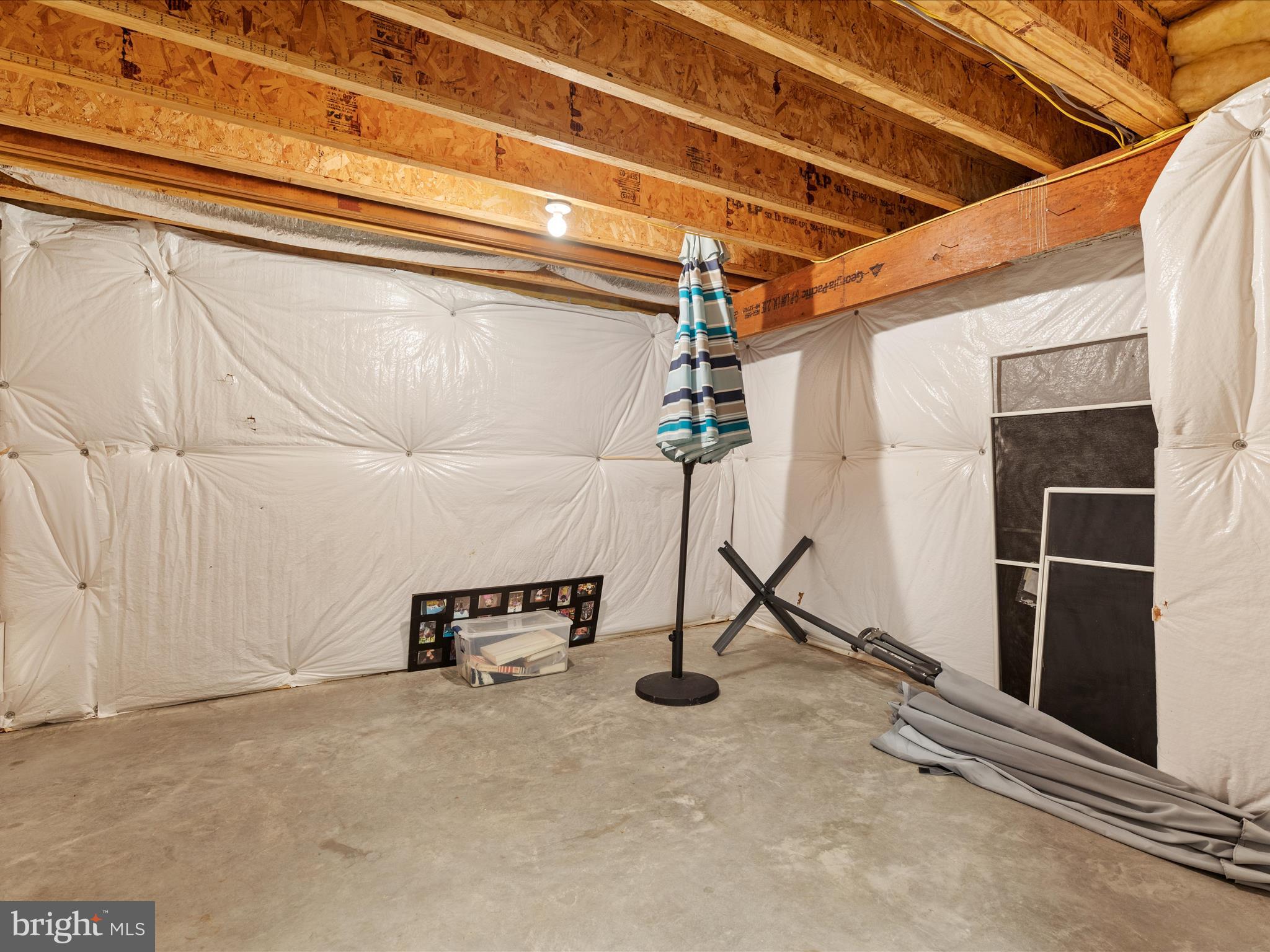 WINFIELD - Residential