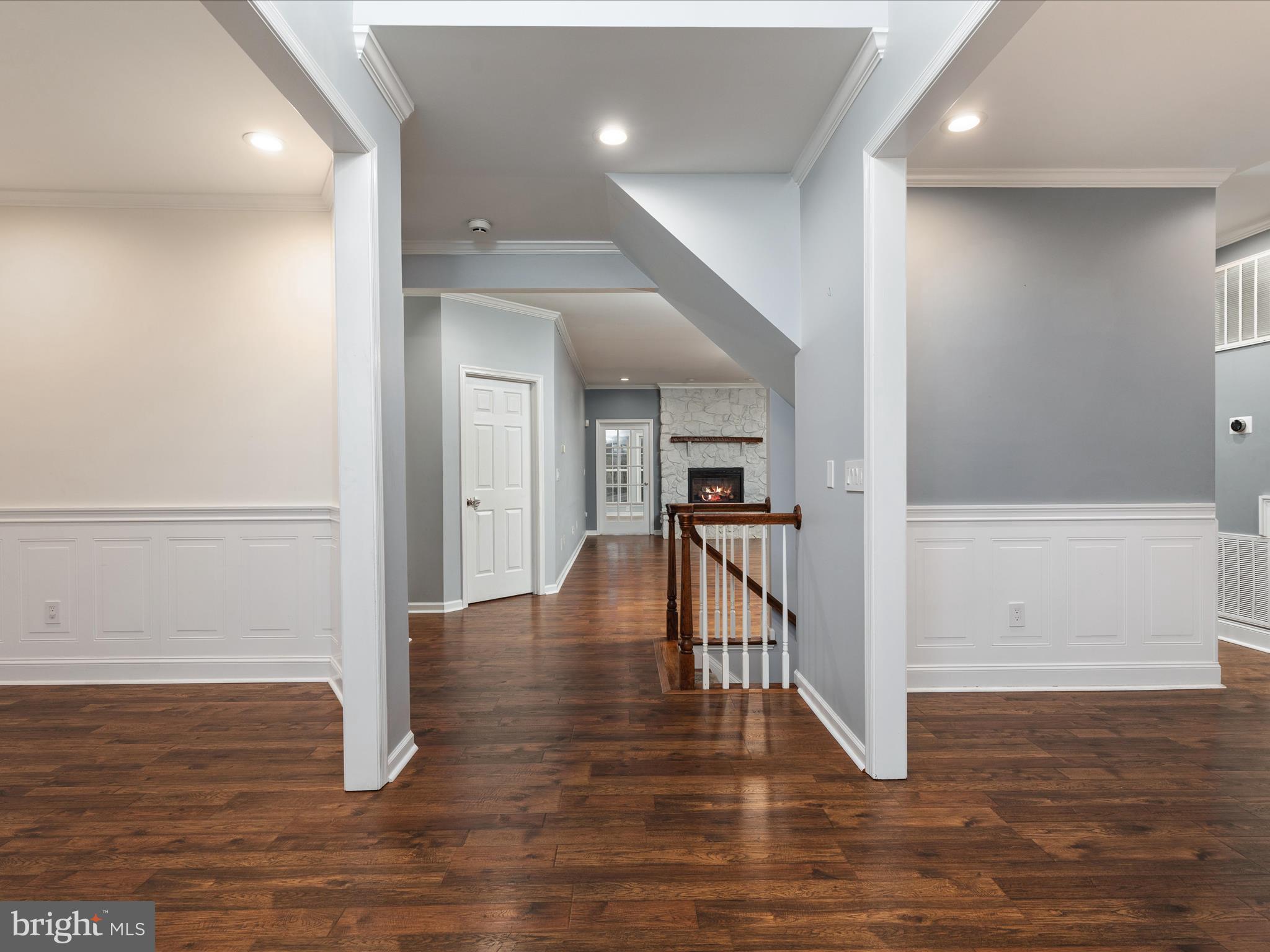 WINFIELD - Residential