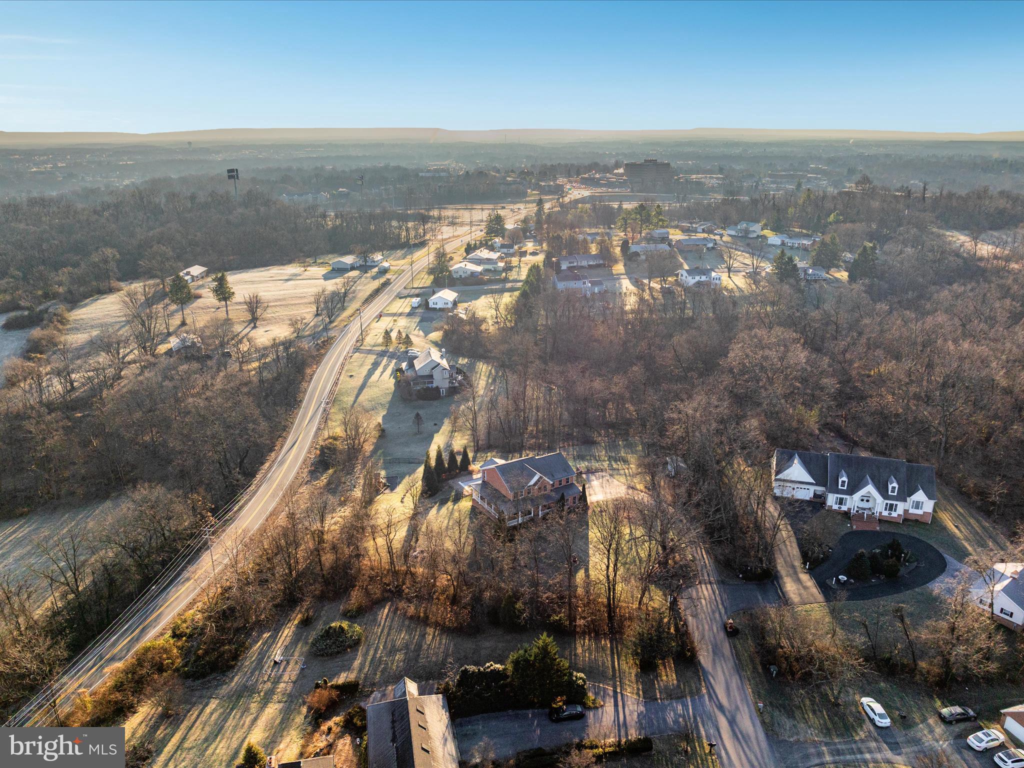 WINFIELD - Residential