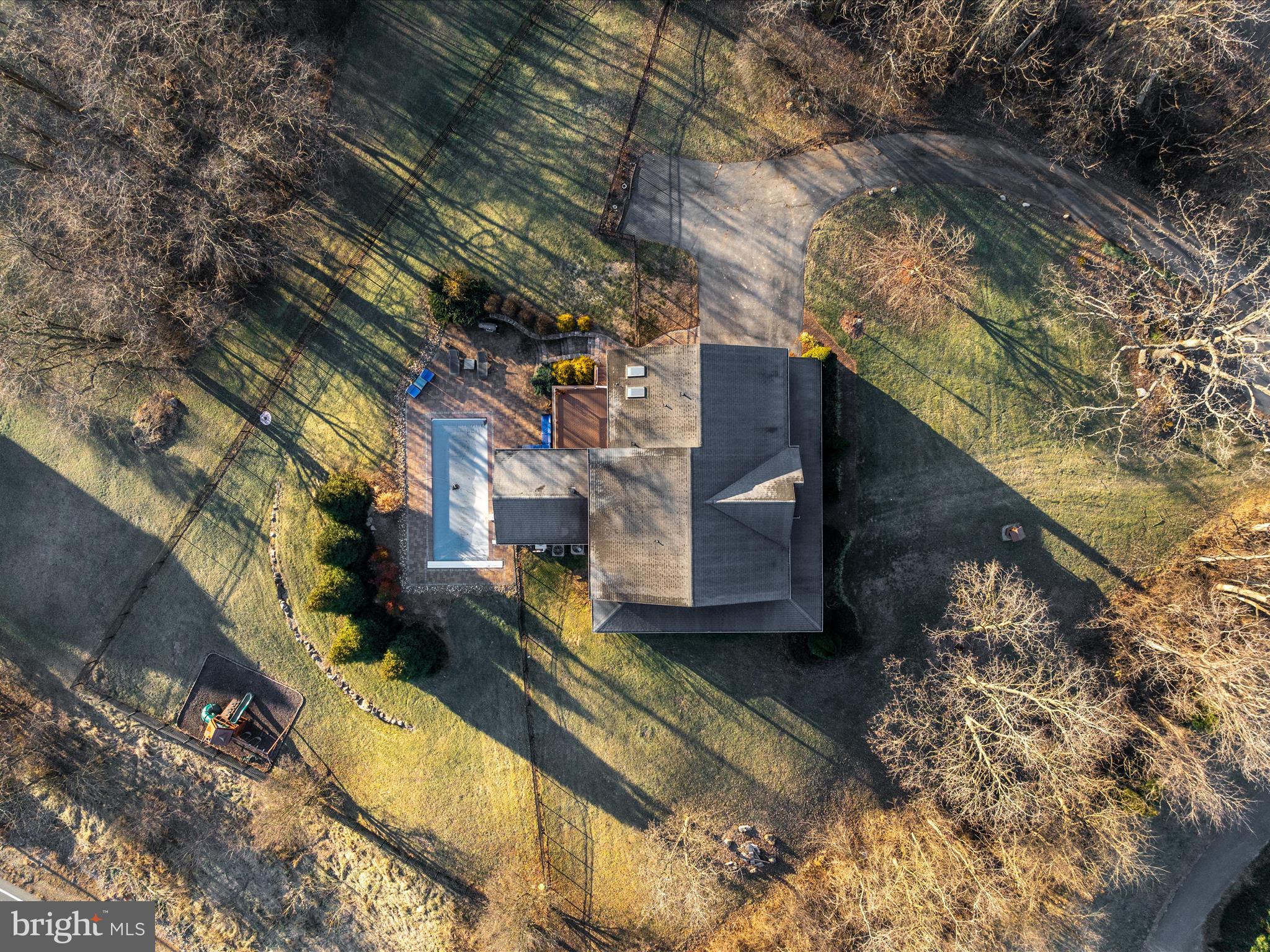 WINFIELD - Residential