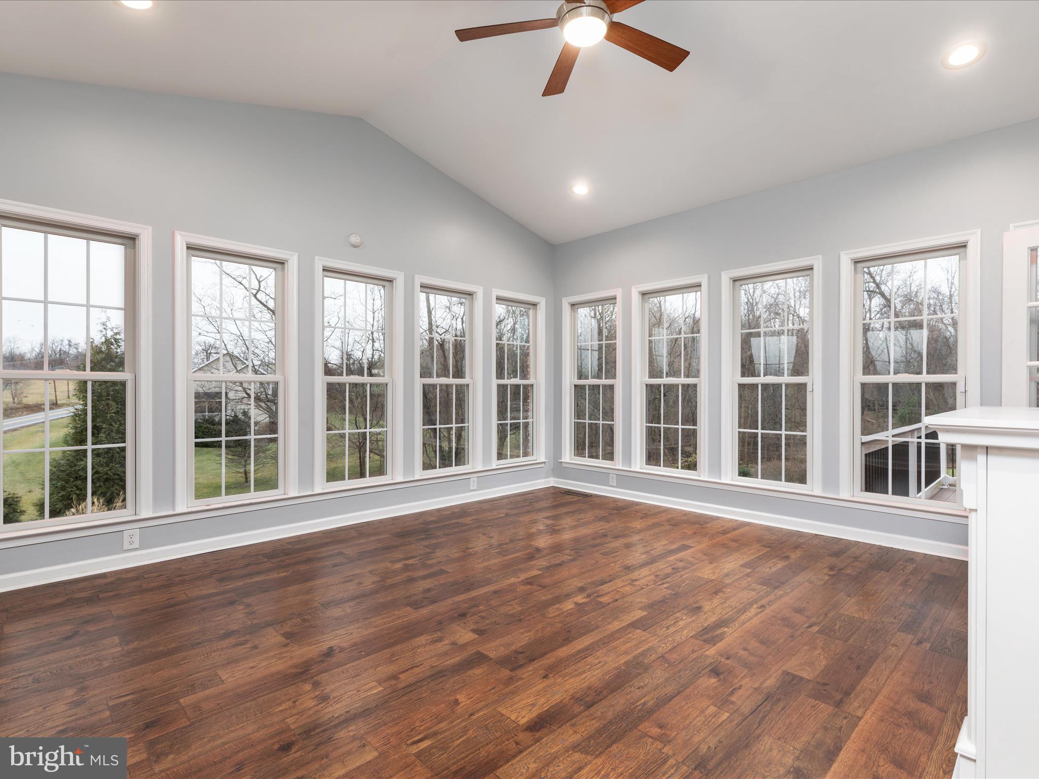 WINFIELD - Residential